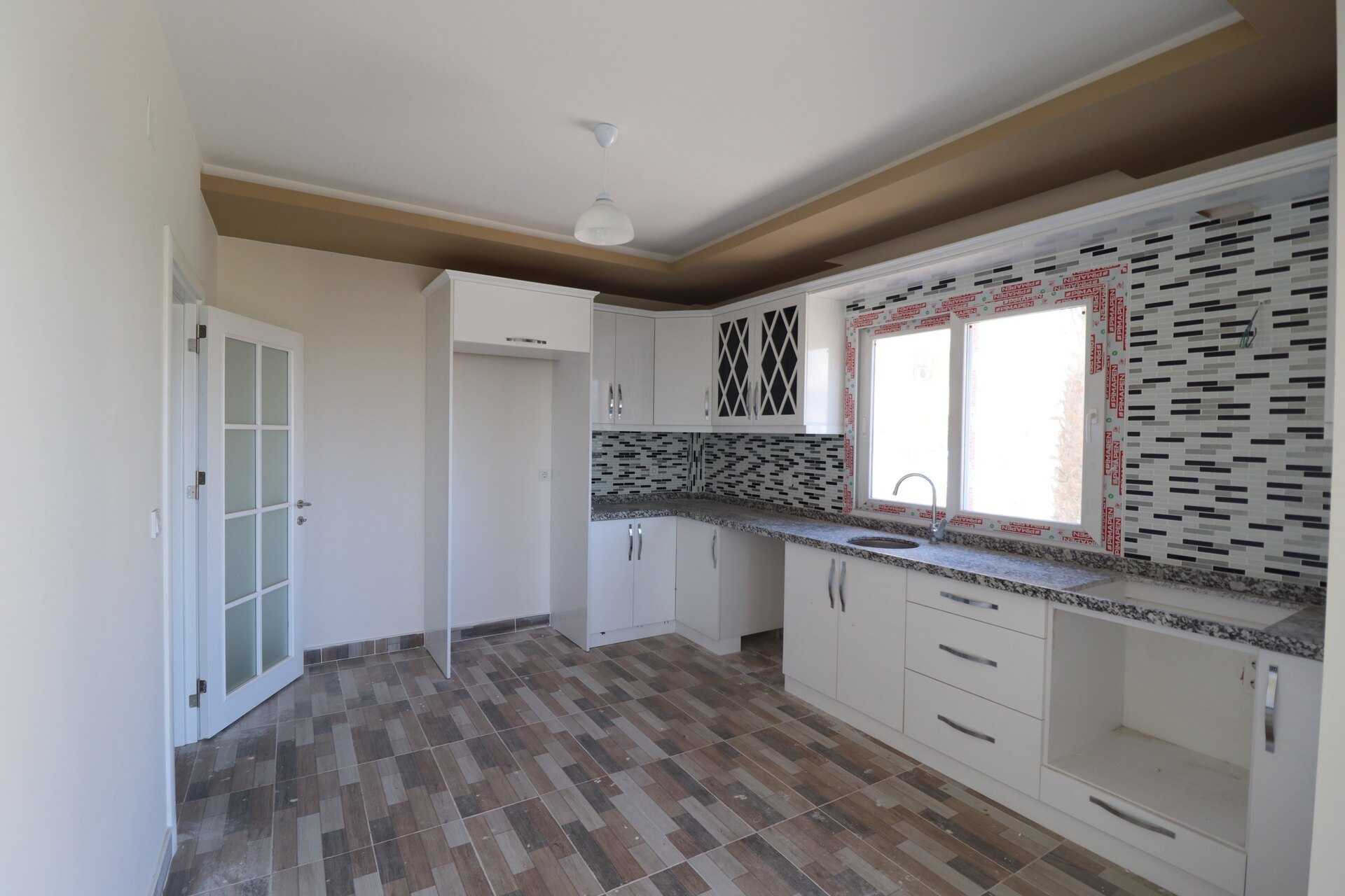 3 + 1 Luxury Flat For Sale in Airt Neighborhood, Erdemli