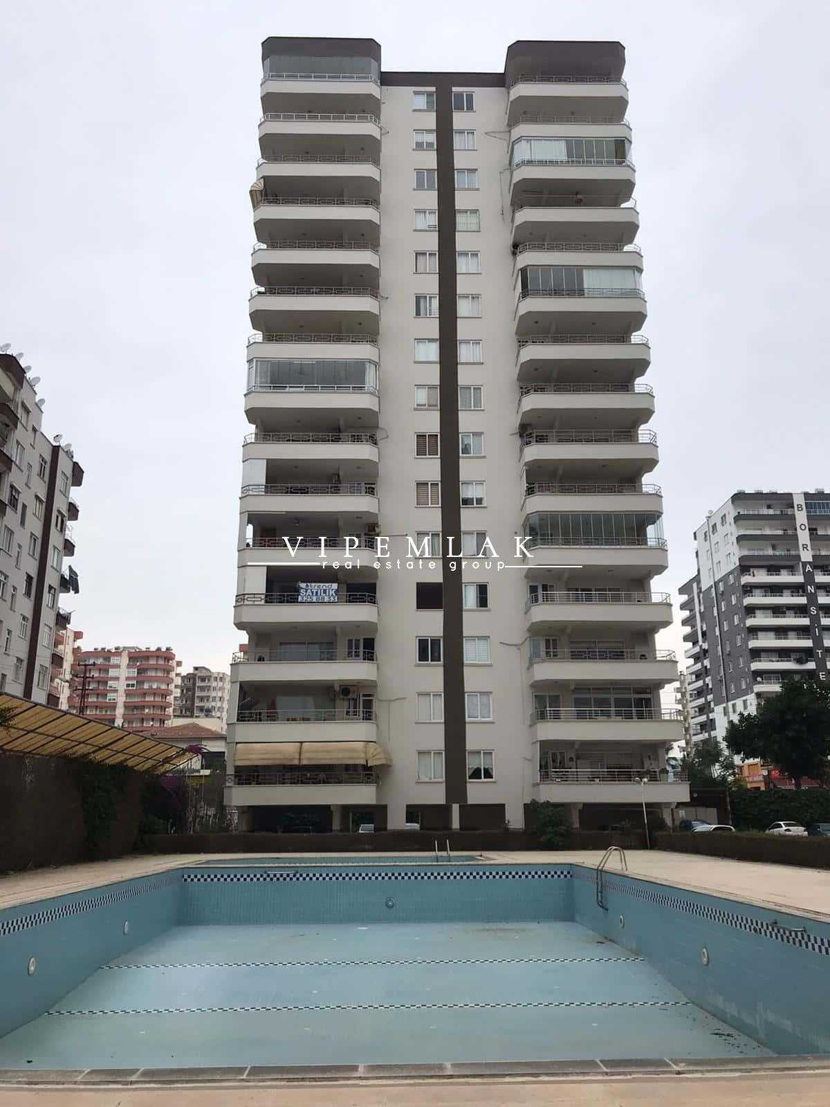 Davultepe Vivaldi Sitesinde Deniz Manzaralı 3+1 Bağımsız Mutfak Satılık Daire