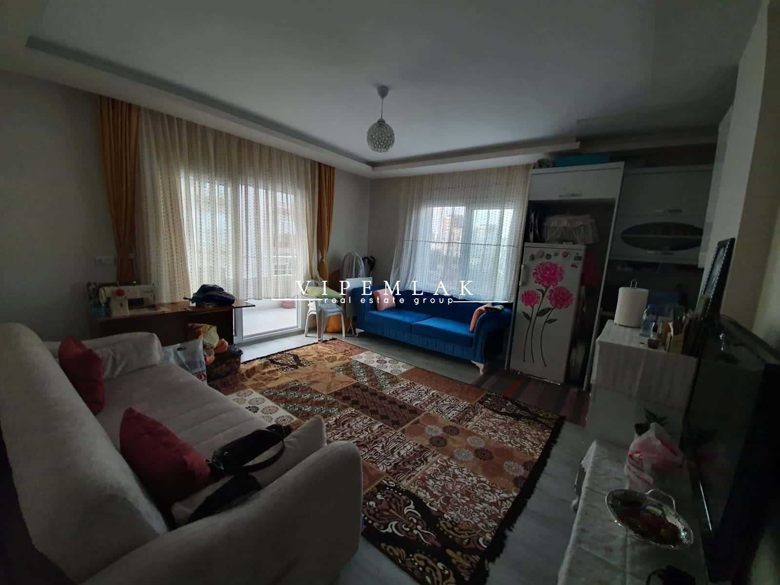 Erdemli Üniversiteye Yakın 1+1 Satılık Daire