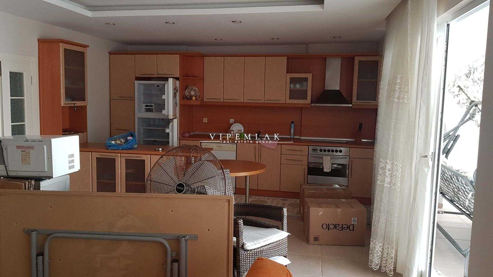 TÖMÜK ZİYA ERDEN SİTESİ DENİZE SIFIR FUL EŞYALI 3+1 SATILIK DAİRE