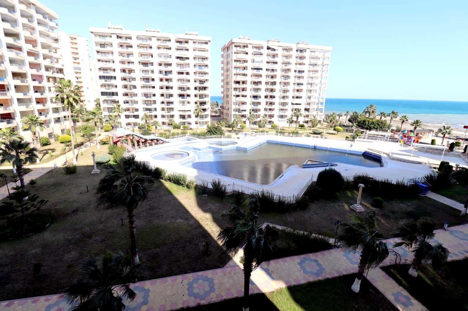Çeşmeli Altunören 2 Sitesi Satılık Deniz Manzaralı 2+1 Yazlık Daire