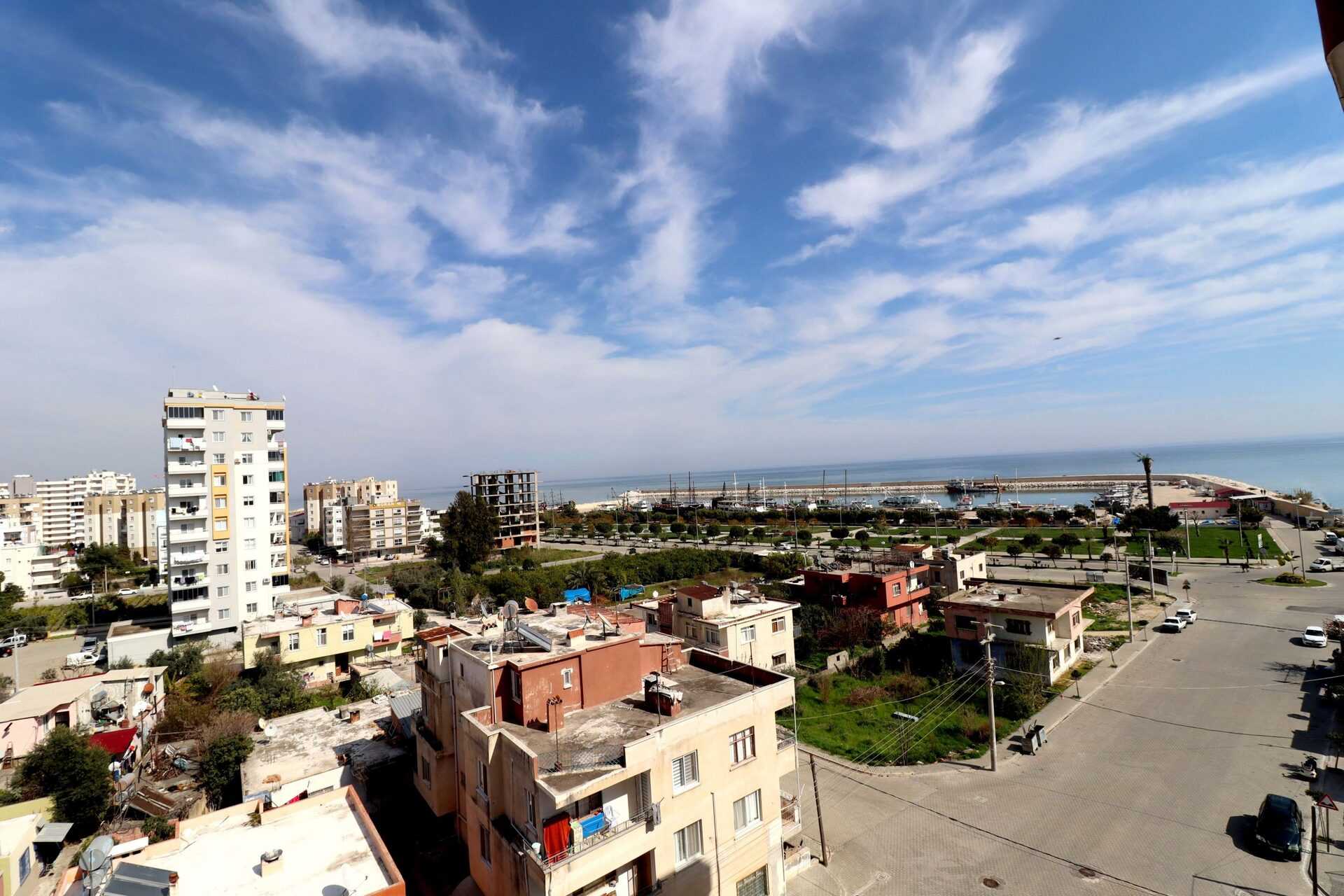 Mersin Erdemli Alata Deniz Manzaralı Bağımsız Mutfak 4 Cepheli 3+1 Satılık Daire