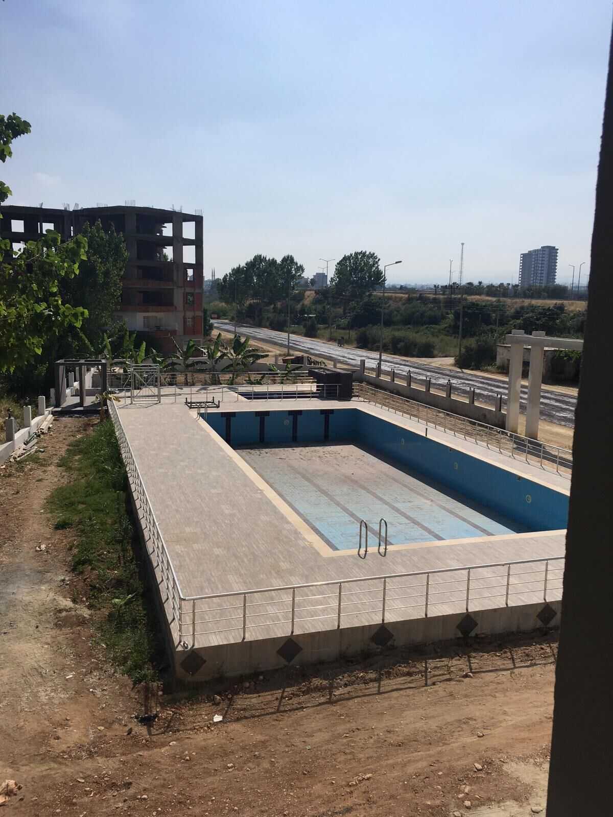 ÇEŞMELİ AKDENİZ KONUTLARINDA SATILIK 3+1 SIFIR DAİRE