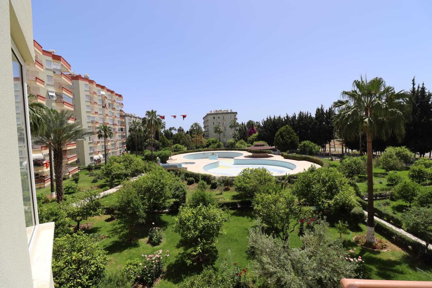 MERSİN KARGIPINARI GÜNEŞHAN SİTESİNDE SATILIK DAİRE