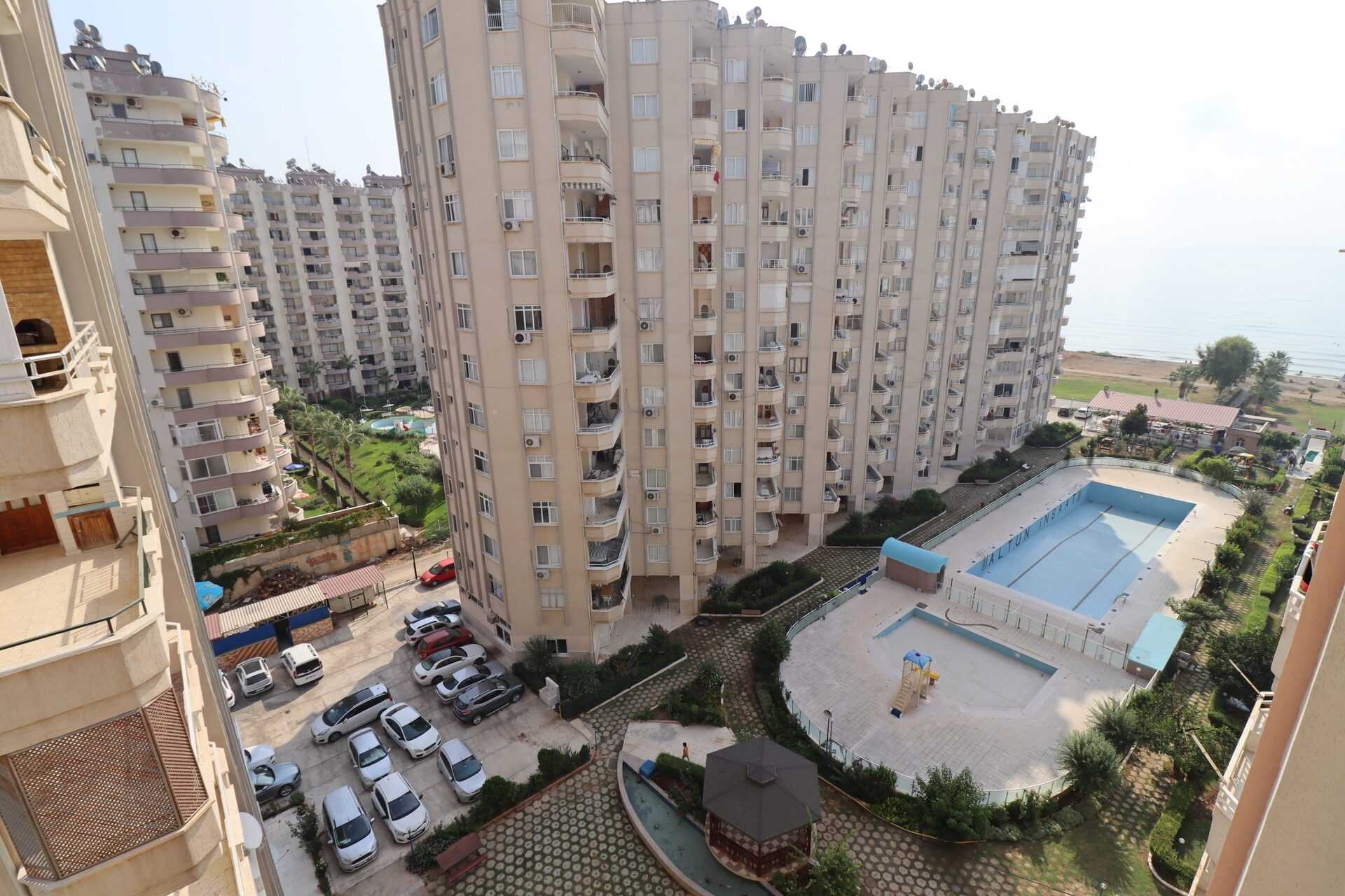 TÖMÜK TROPİK TATİL SİTESİNDE EŞYALI SATILIK 2+1 DAİRE