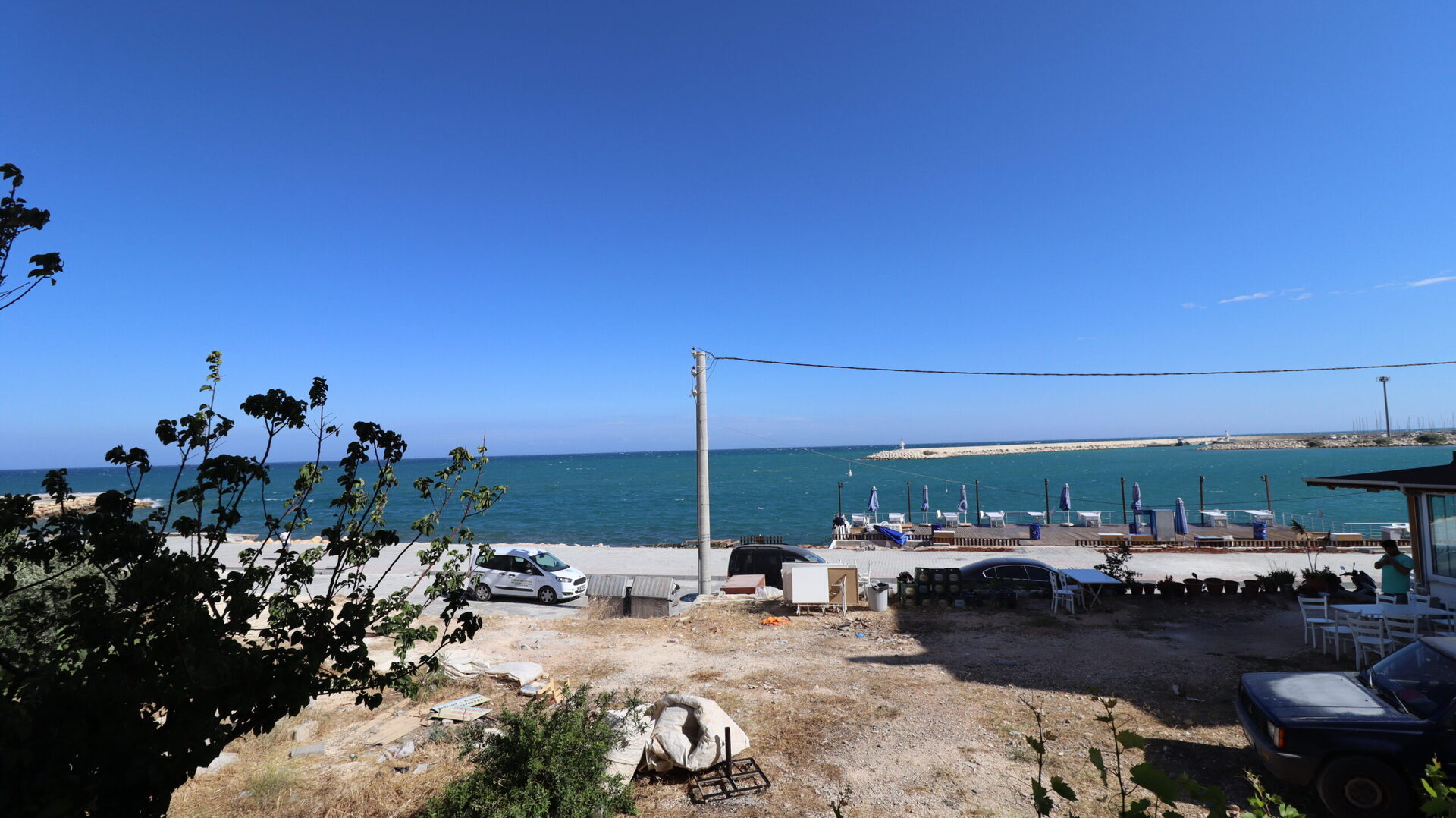 Kumkuyu Denize Sıfır Satılık 2+1 Deniz Manzaralı Müstakil Tarzda Daire