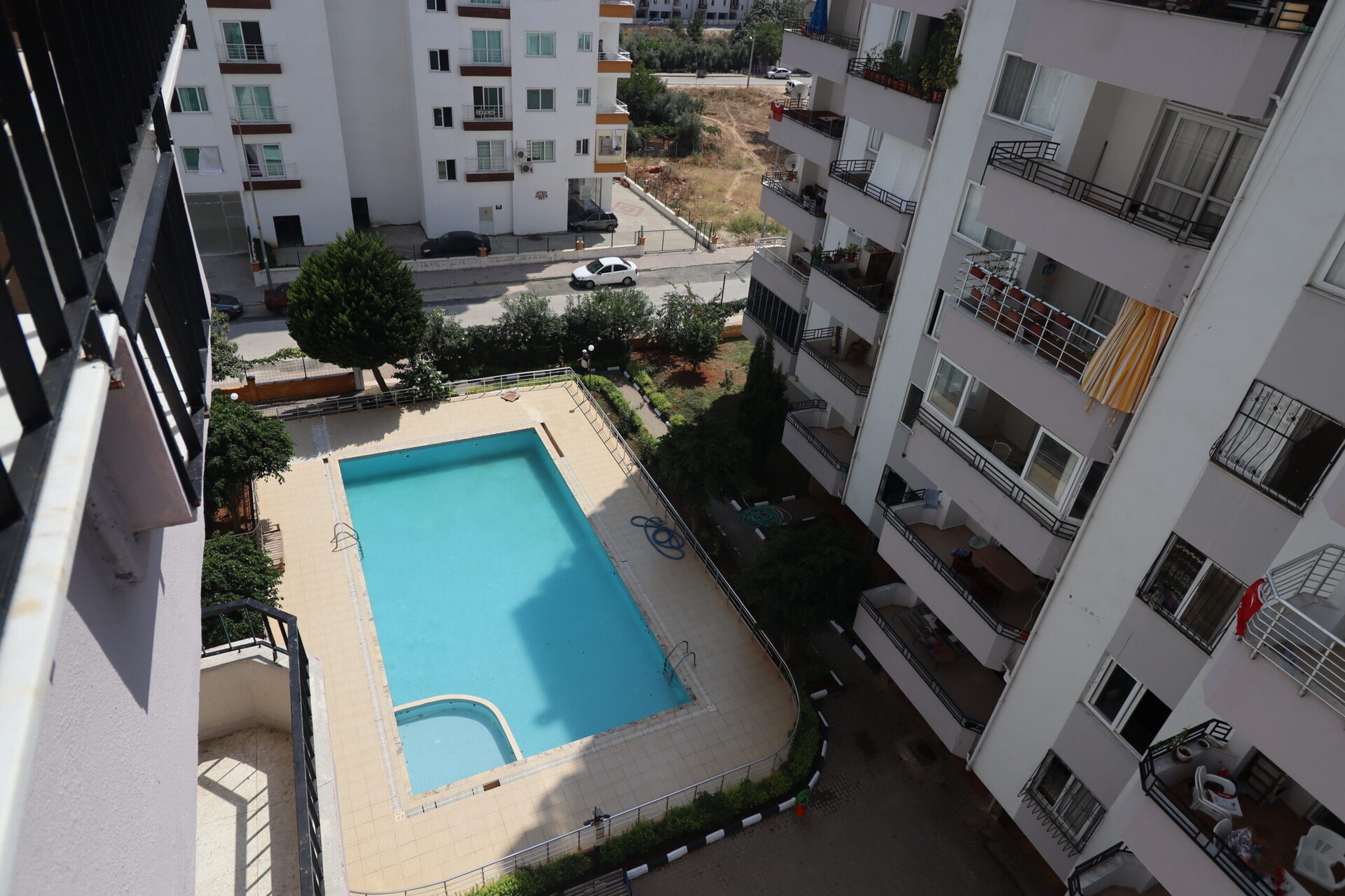 Mersin Erdemli Tömük Güvenkent Sahil Sitesi 2+1 Eşyalı Satılık Daire