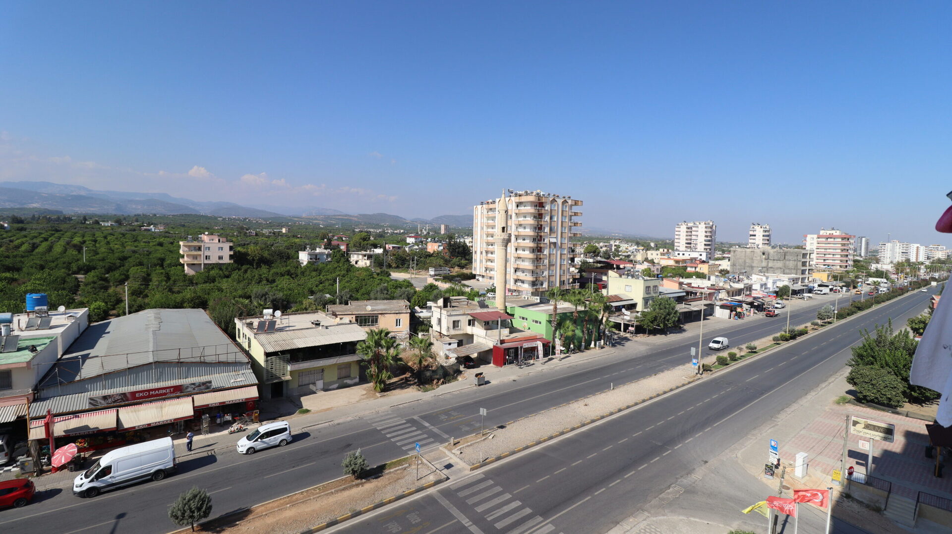 MERSİN ERDEMLİ ÇEŞMELİ ANA YOL ÜZERİ SATILIK 2+1 GENİŞ DAİRE