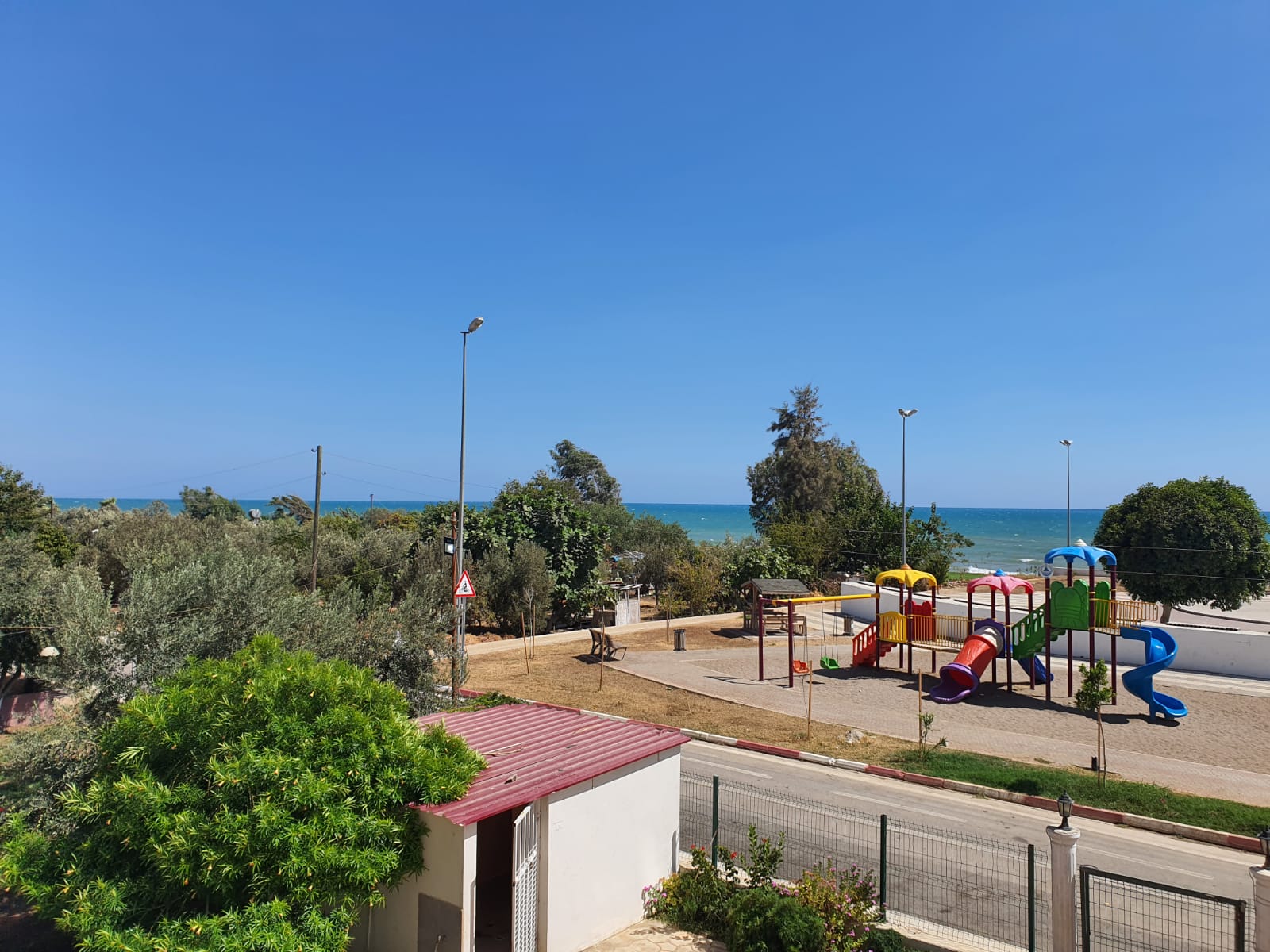 Tömük  Güllük Sitesi Eşyalı Satılık 3+1 Kafa Daire