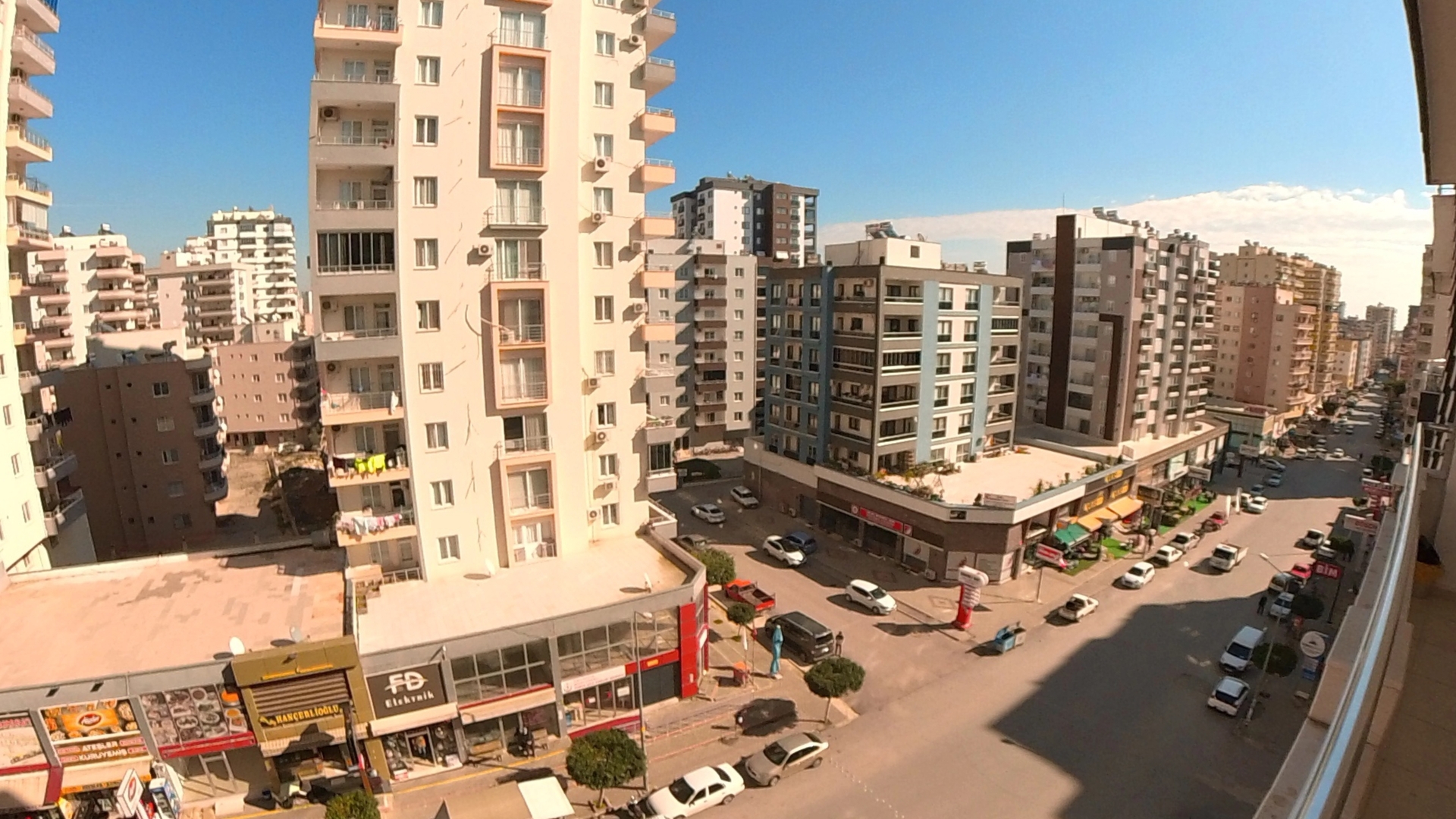 Mersin Erdemli Akdeniz Mahallesi Hastane Caddesi Satılık Uygun 3+1 Daire 