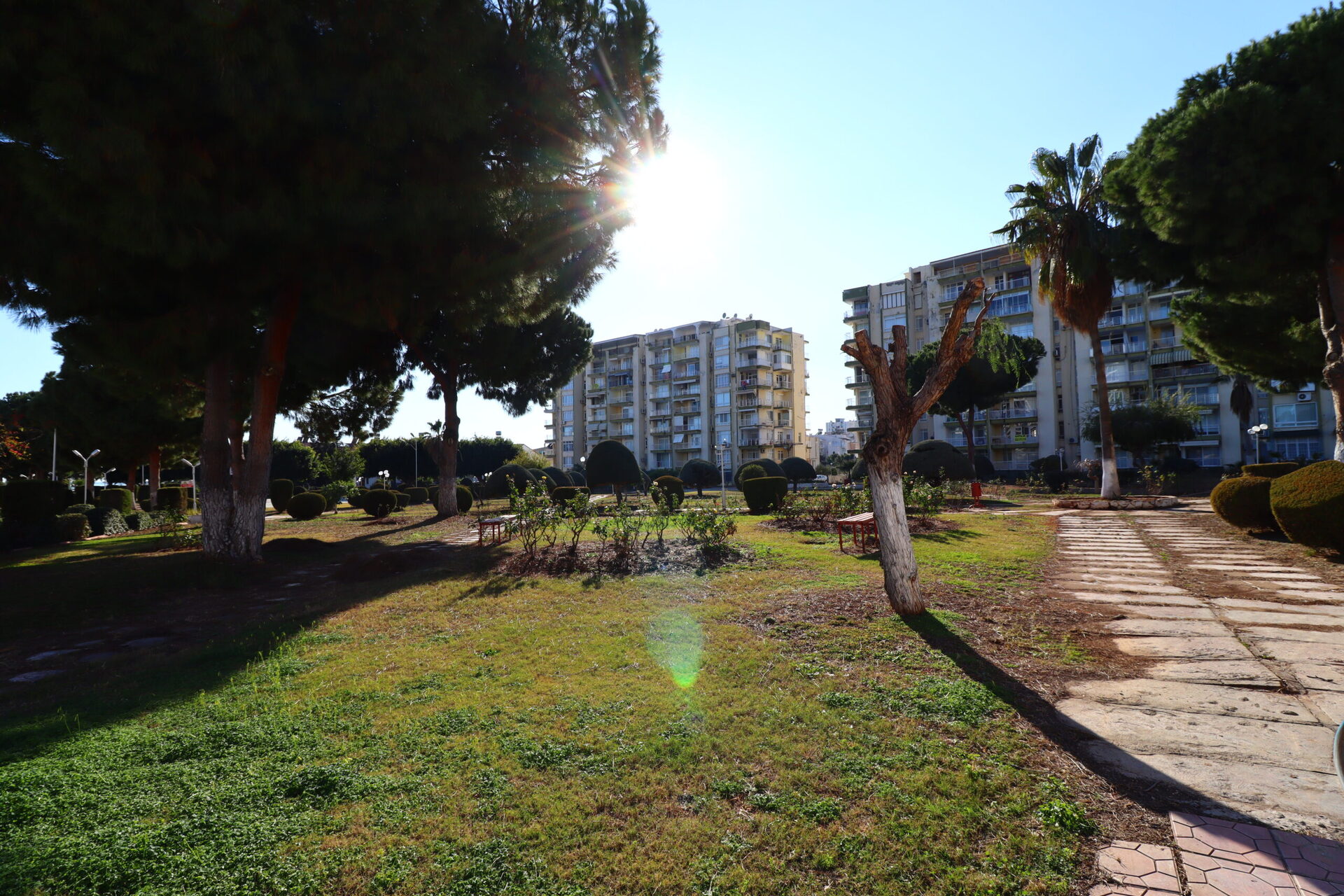 Tömük Altın Sahil Sitesi Satılık 2+1 Uygun Daire 