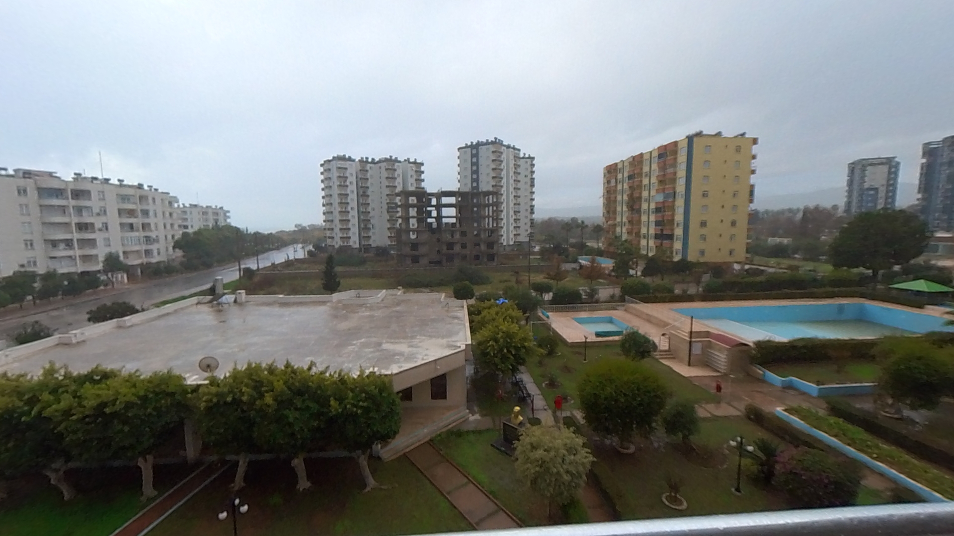 Mersin Erdemli Arpaçbahşiş Gümüştur 1 Sitesi Satılık 3+1 Lüks Daire
