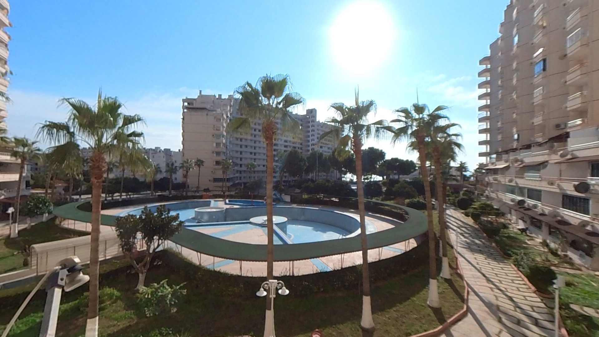 Mersin Erdemli Tömük Gondol 1 Sitesi Eşyalı Ada Mutfaklı Satılık 1+1 Daire