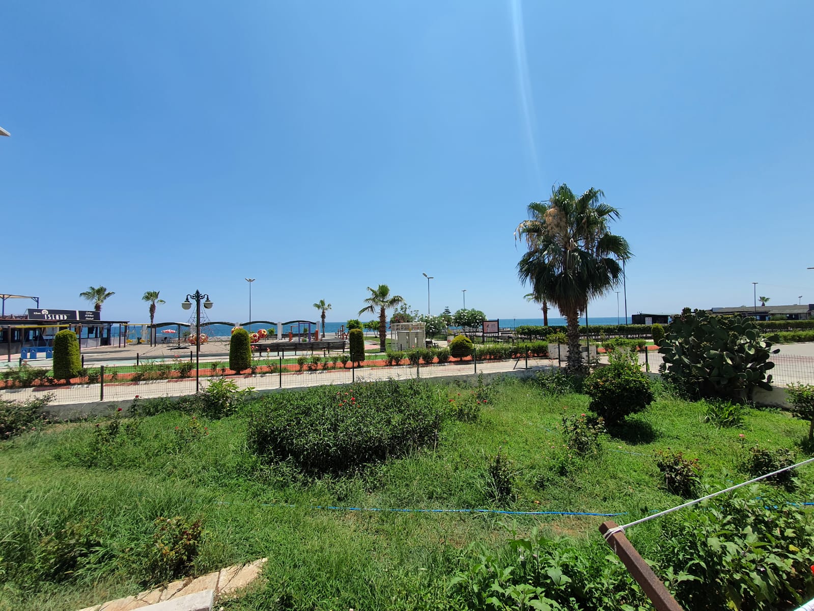 Mersin Erdemli Erciyes Sitesi Deniz Manzaralı  Satılık 2+1 Bahçe Katı   Daire