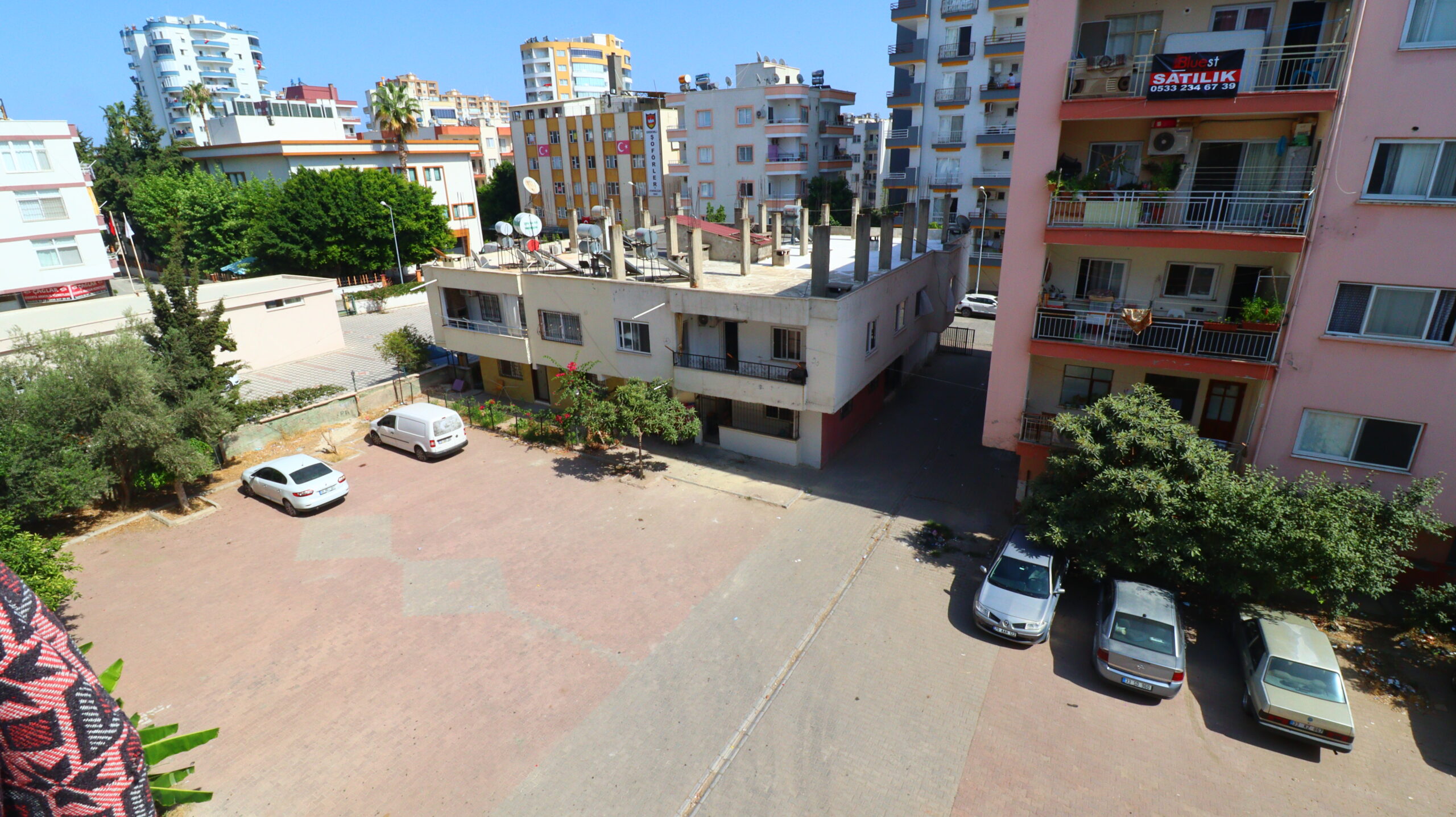 Mersin Erdemli Merkez 1.Plaj Yolu Satılık 2+1 Bağımsız Mutfak Daire