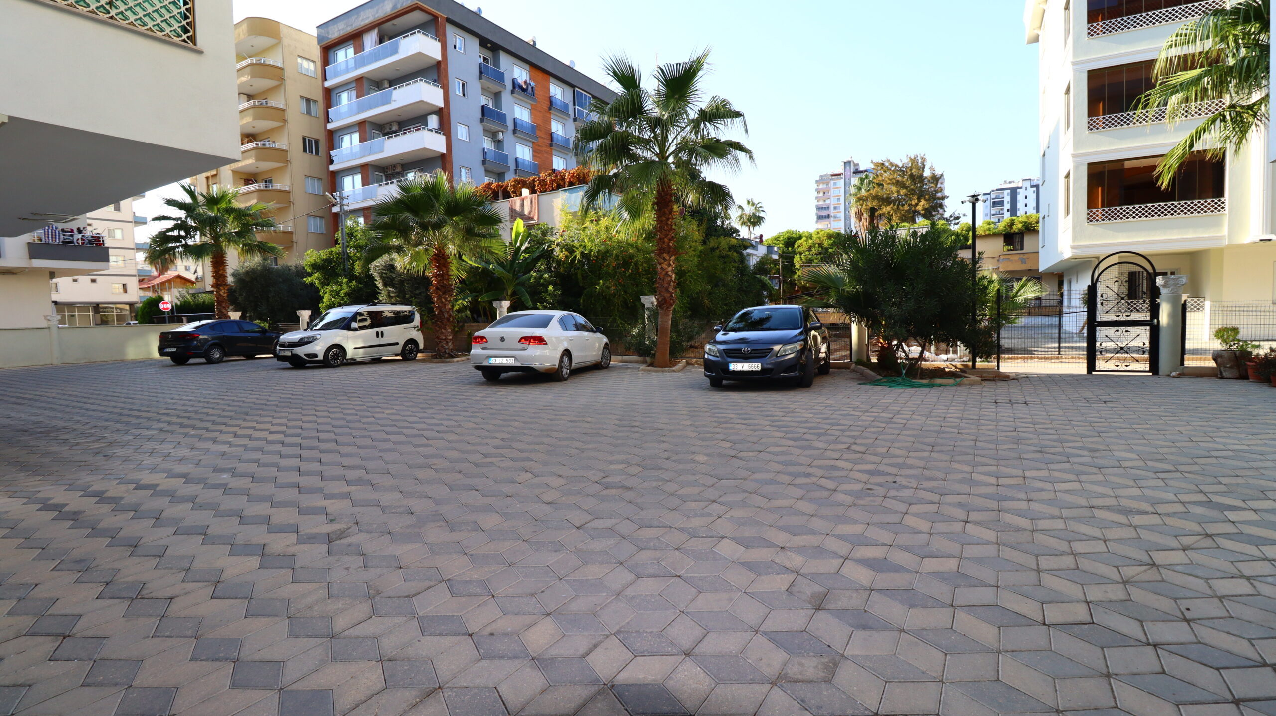 Erdemli Alata Şehri Hanem Konutları 3+1 Satılık Daire