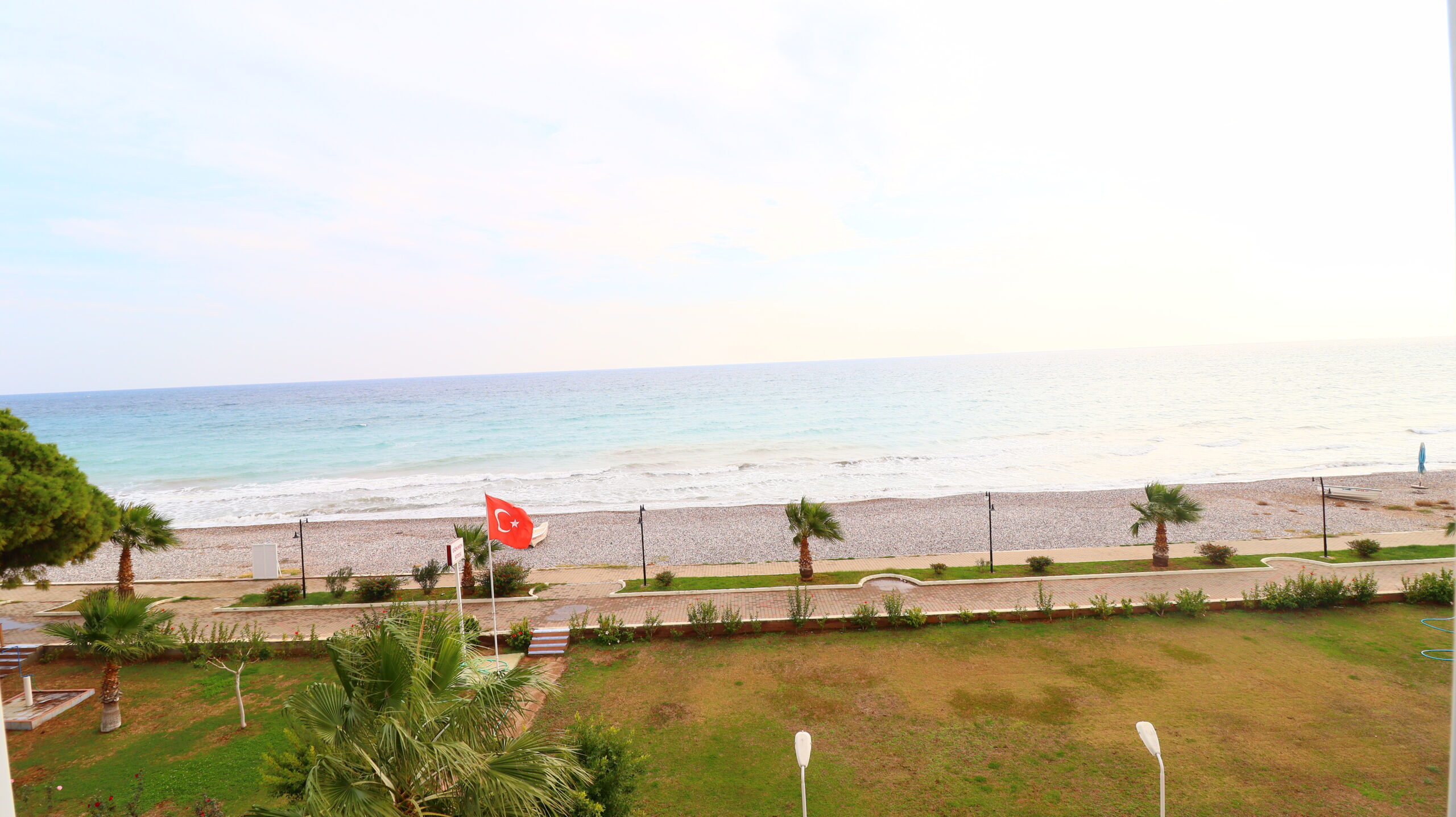 Mersin Erdemli Limonlu Gökmen Sitesi Eşyalı Satılık 3+1 Daire
