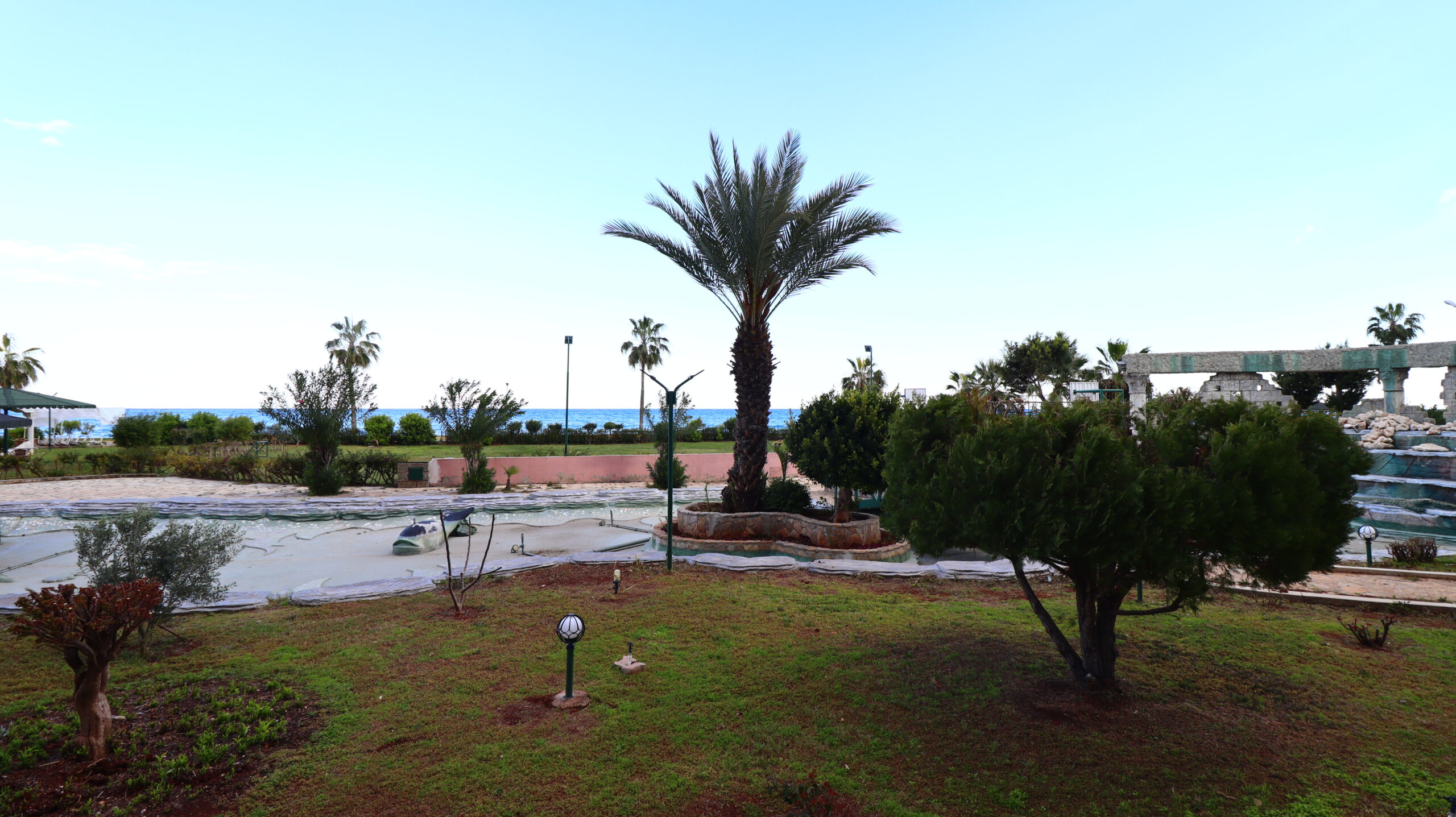 Mersin Erdemli Limonlu Liparis 4 gemeubileerd 2+1 appartement te koop