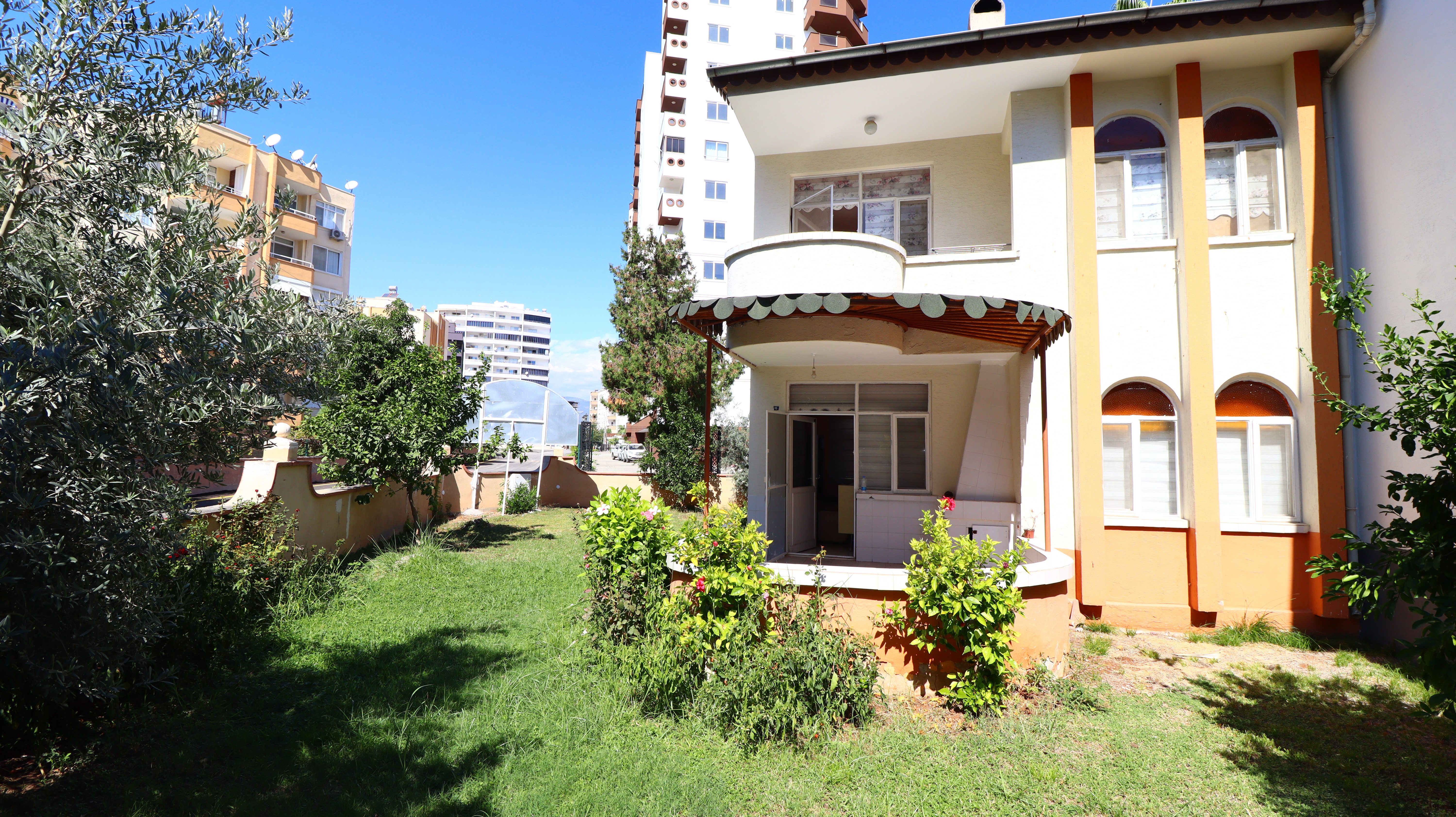 Mersin Erdemli Tömük Güney Marina Villaları Kiralık Villa