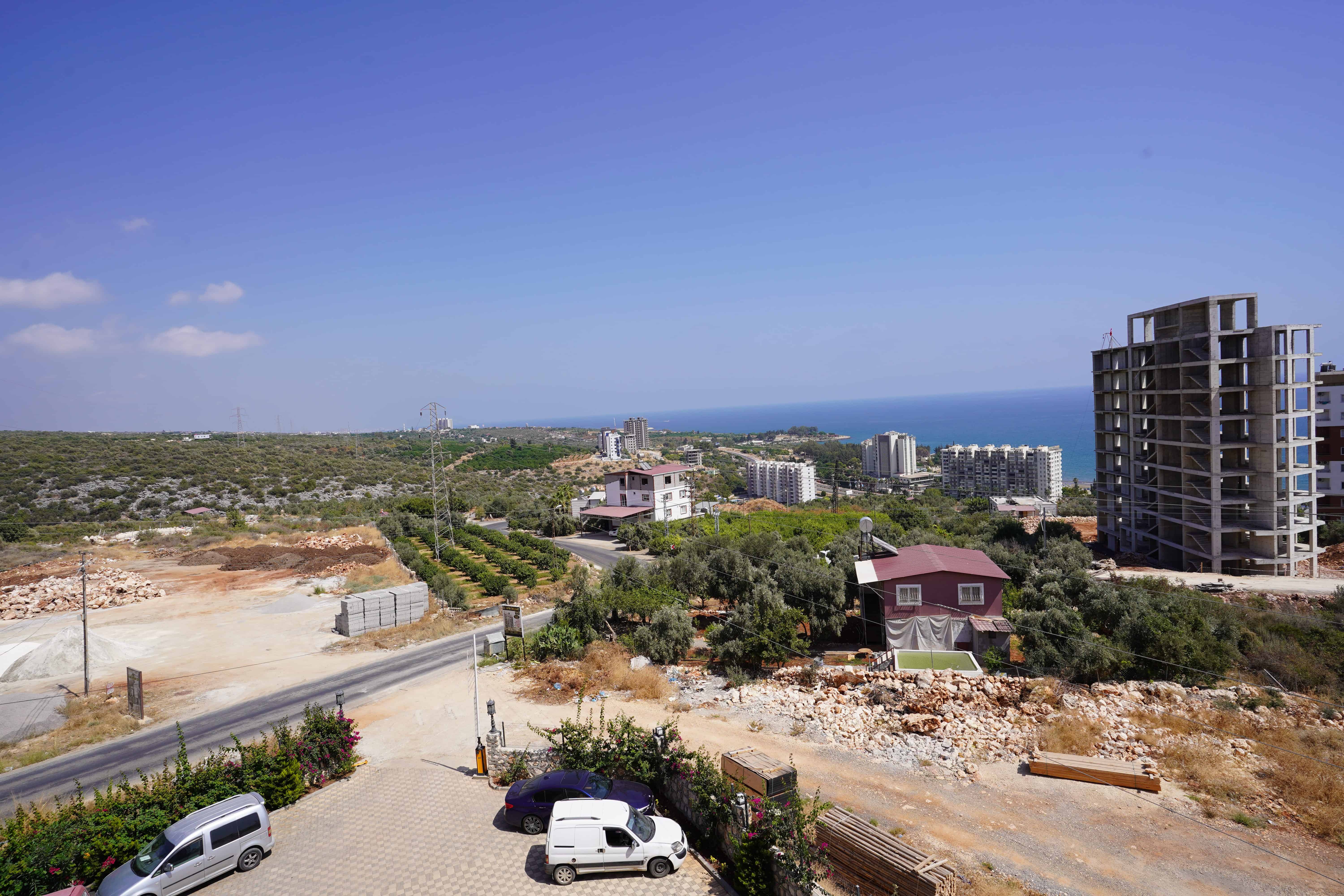 Mersin Erdemli Ayaş Atılım Konutları Eşyalı Satılık 2+1 Deniz Manzaralı Daire