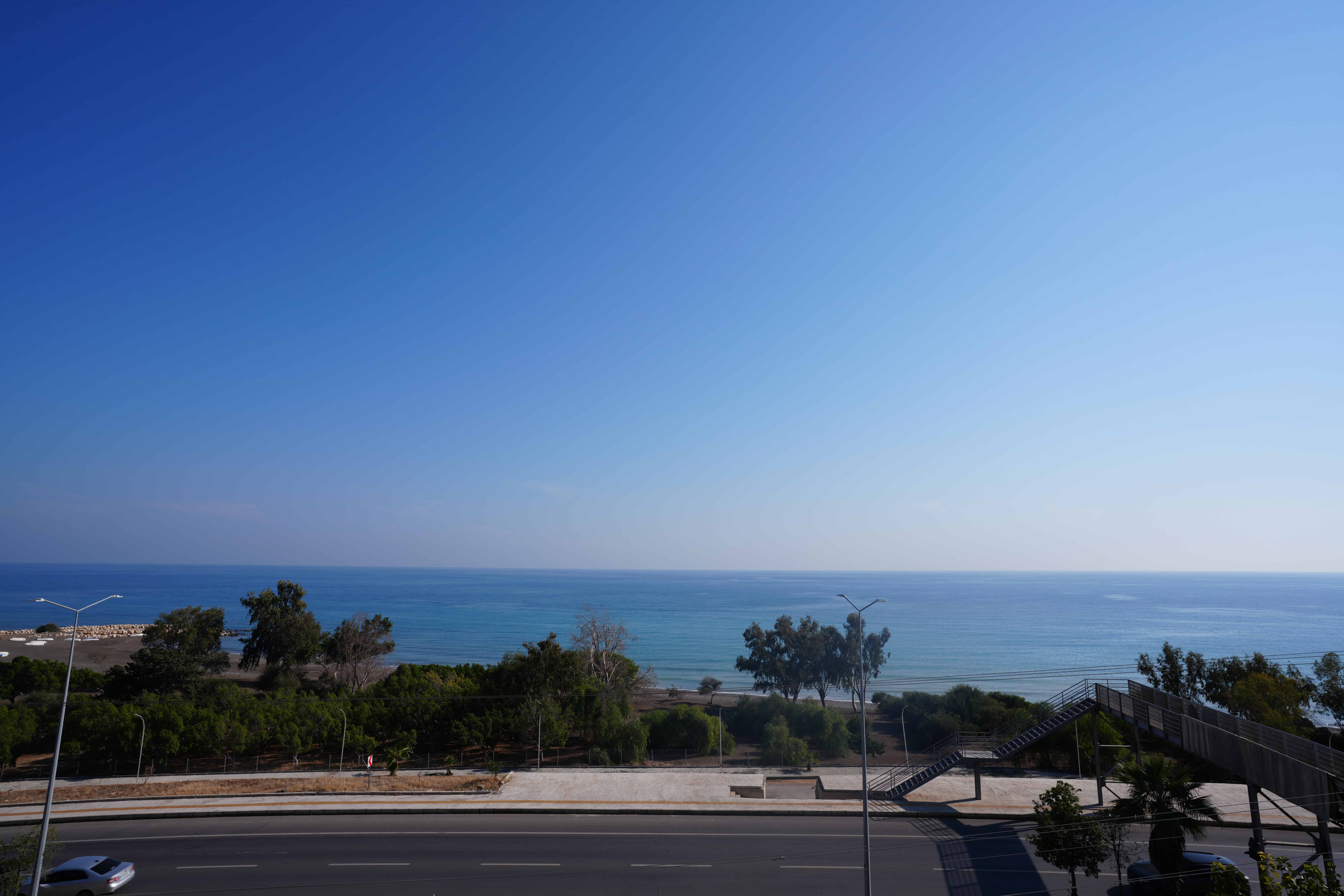 Mersin Erdemli Kocahasanlı 1+1 Wohnung mit Meerblick und Vorderfassade zu verkaufen