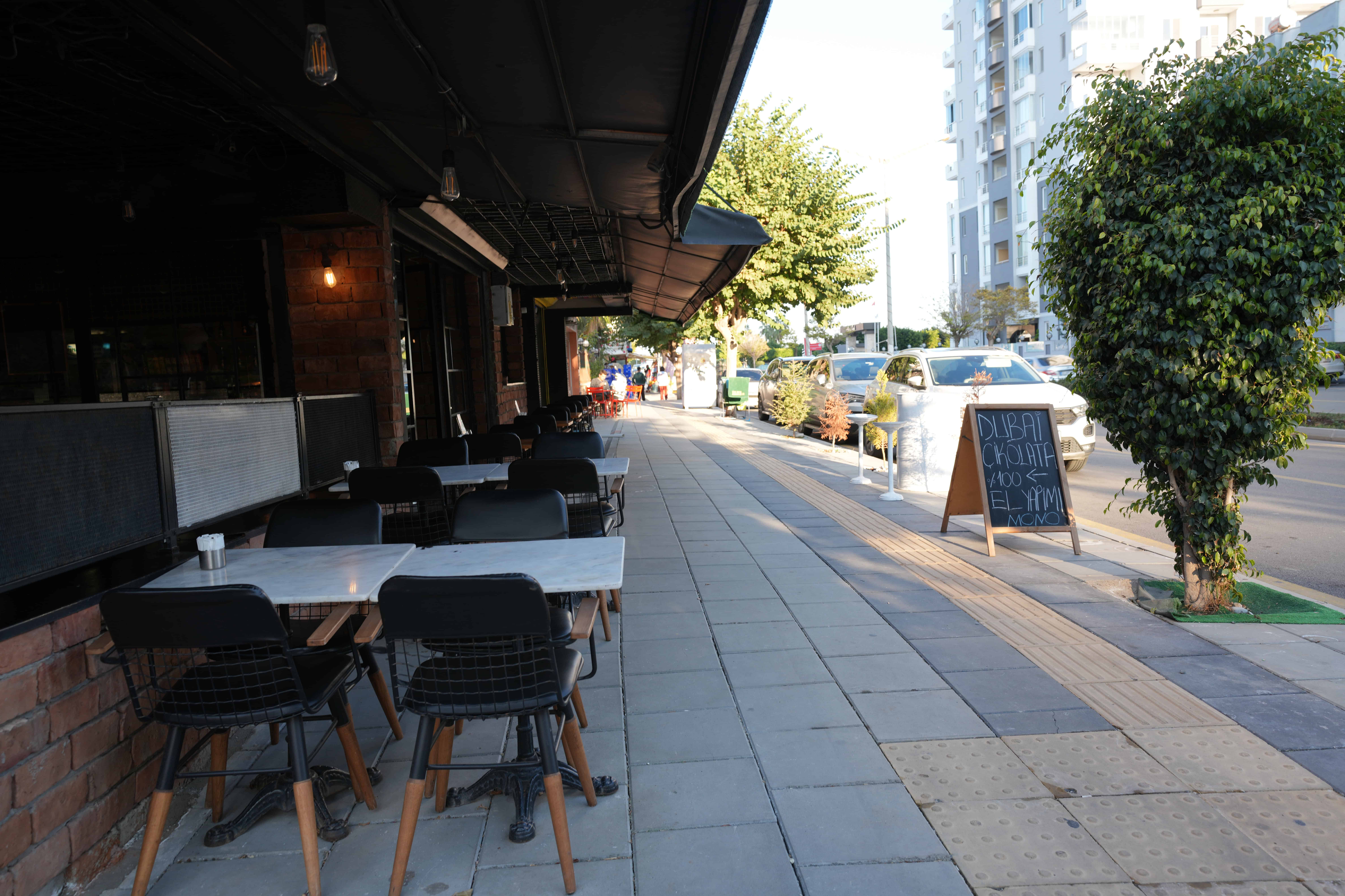 Mersin Erdemli Merkez Denize Yakın Devren Kiralık Cafe