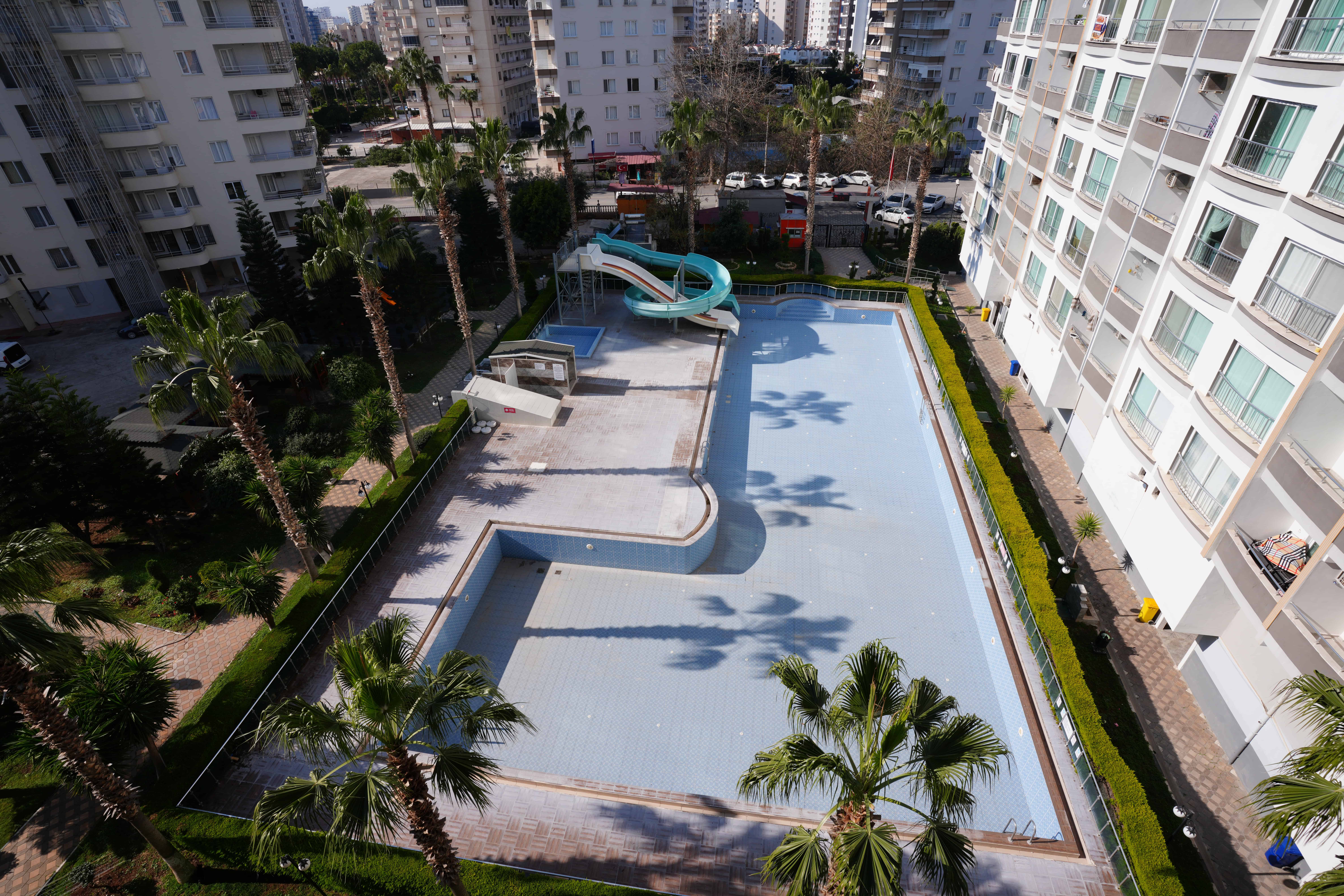 Mersin Erdemli tömük Assa Sitesi Eşyalı Satılık 2+1 Fırsat Daire