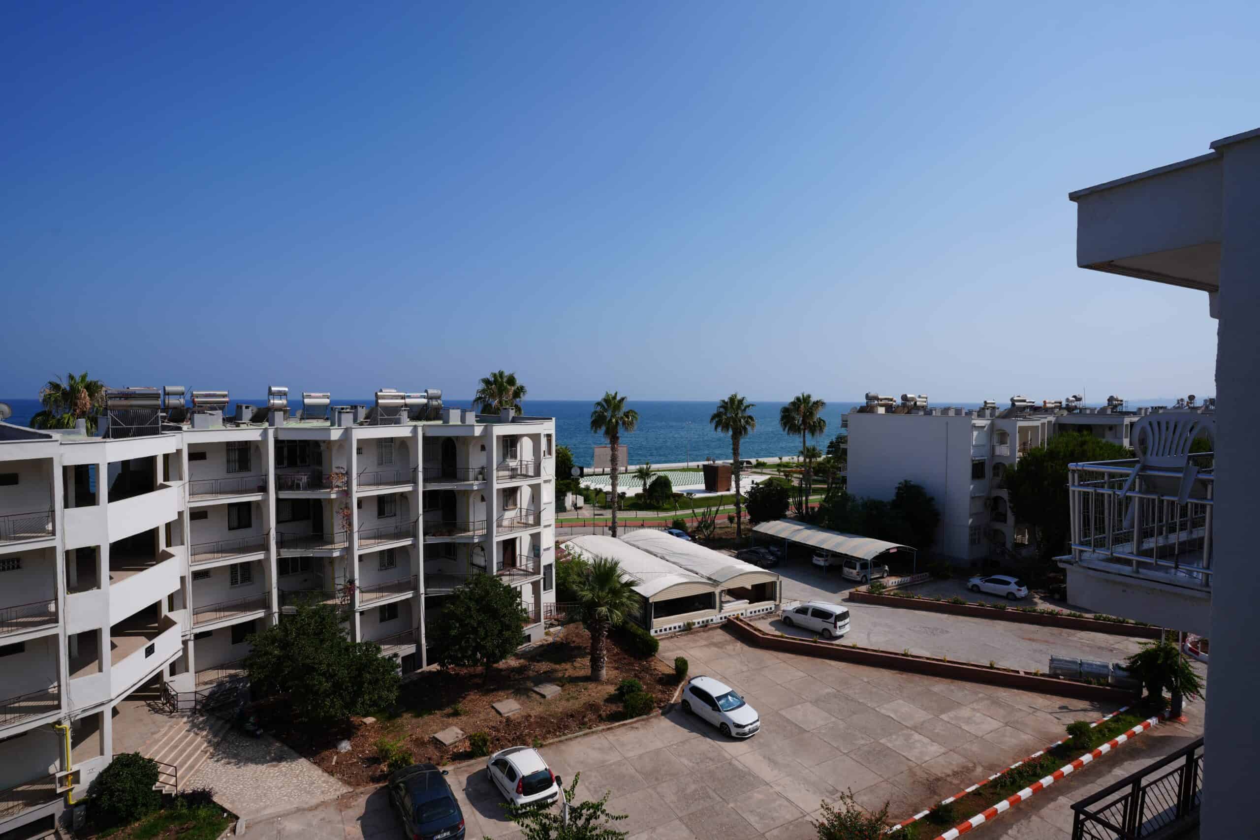 Mersin Erdemli Erciyes Sitesi Deniz Manzaralı Satılık 2+1 Uygun Daire