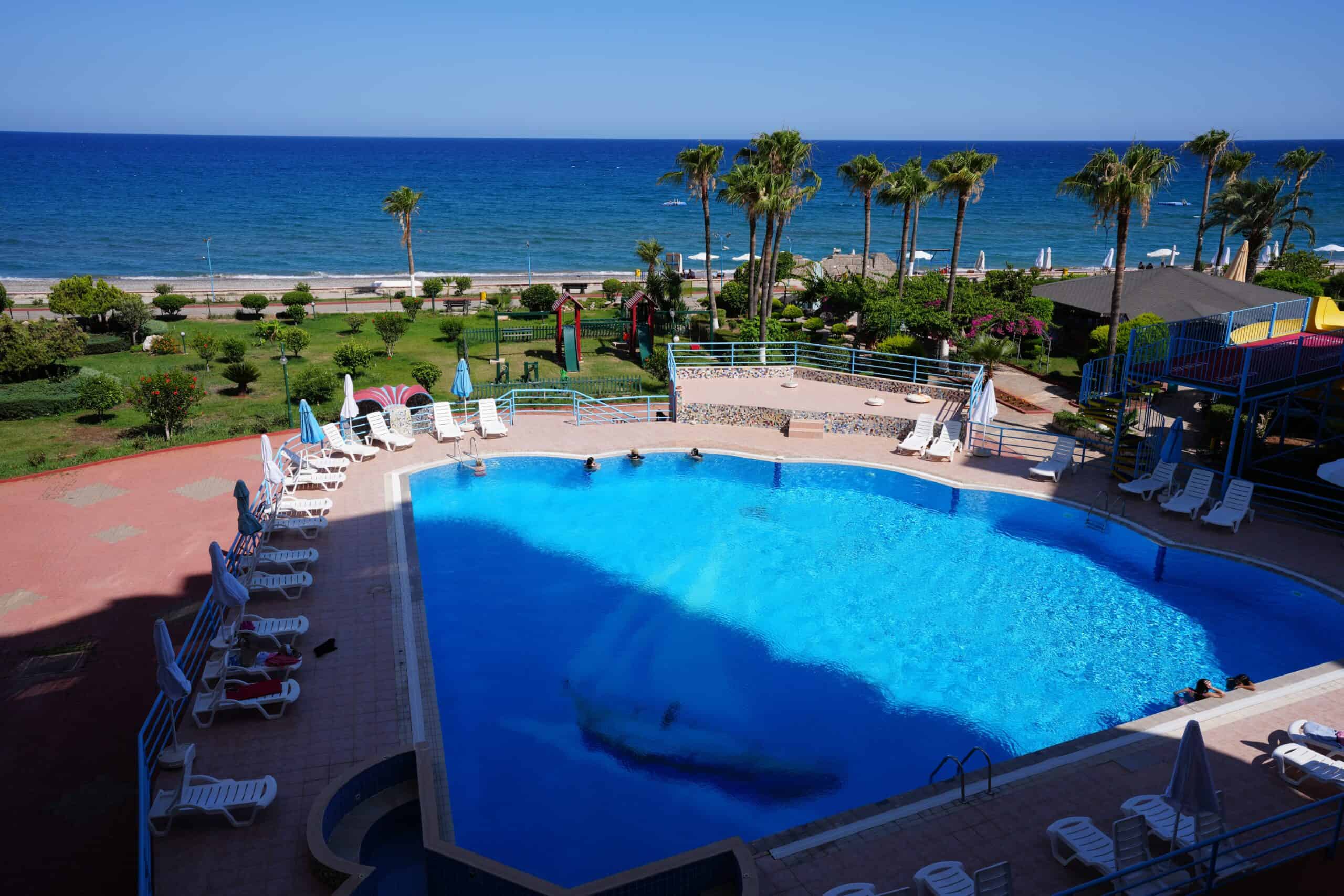 Mersin Erdemli Limonlu Liparis 4 Sitesi Satılık 3+1 Fırsat Daire