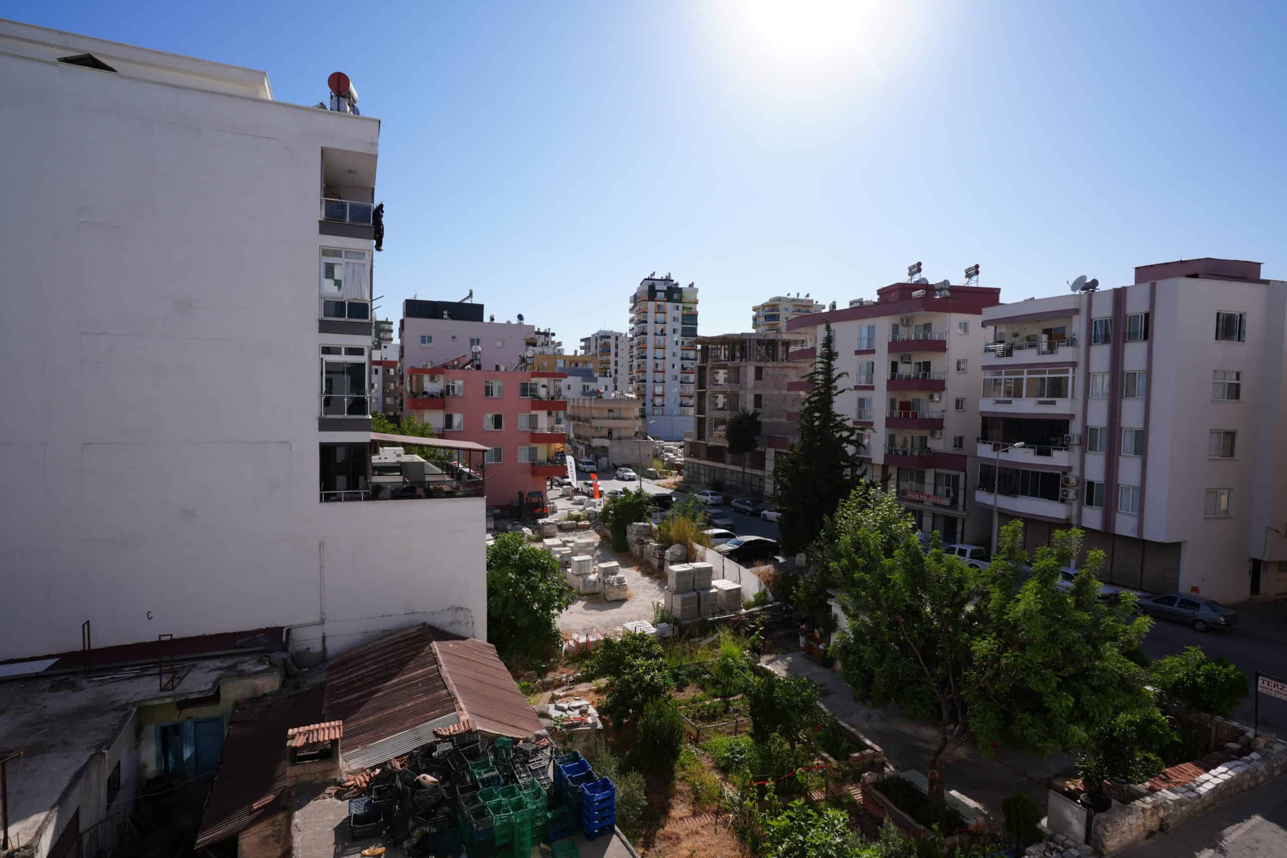 Mersin Erdemli Center: 1+1 Wohnung als Investitionsmöglichkeit zu verkaufen