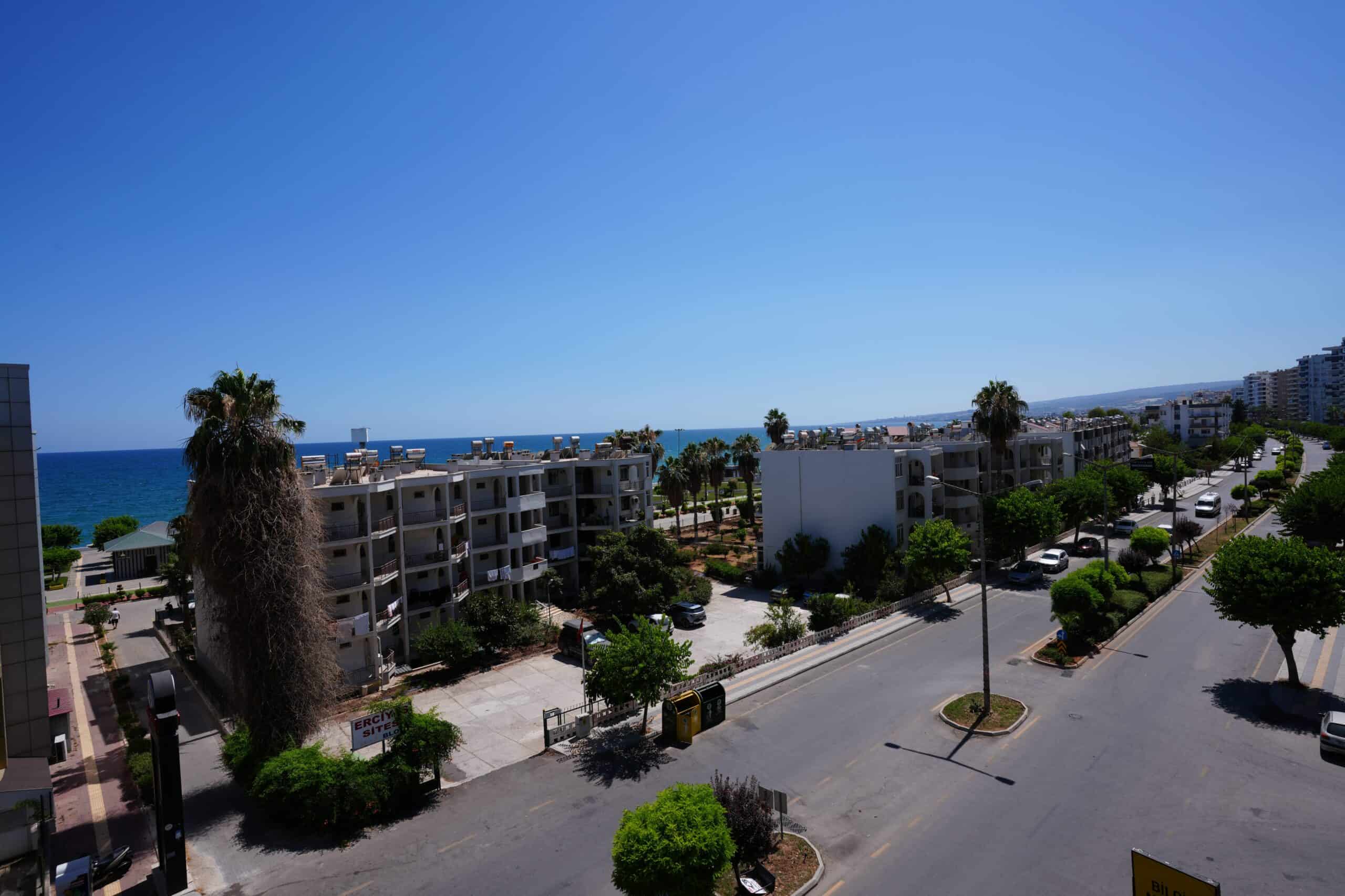 Mersin Erdemli Center – 3+1 Wohnung mit Meerblick zu verkaufen