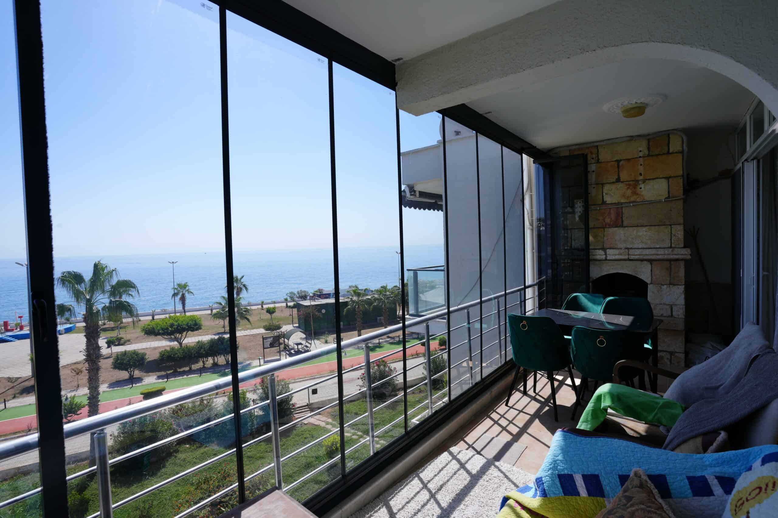 Mersin Erdemli Ön Blok Erciyes Sitesi Denize Sıfır Satılık Daire