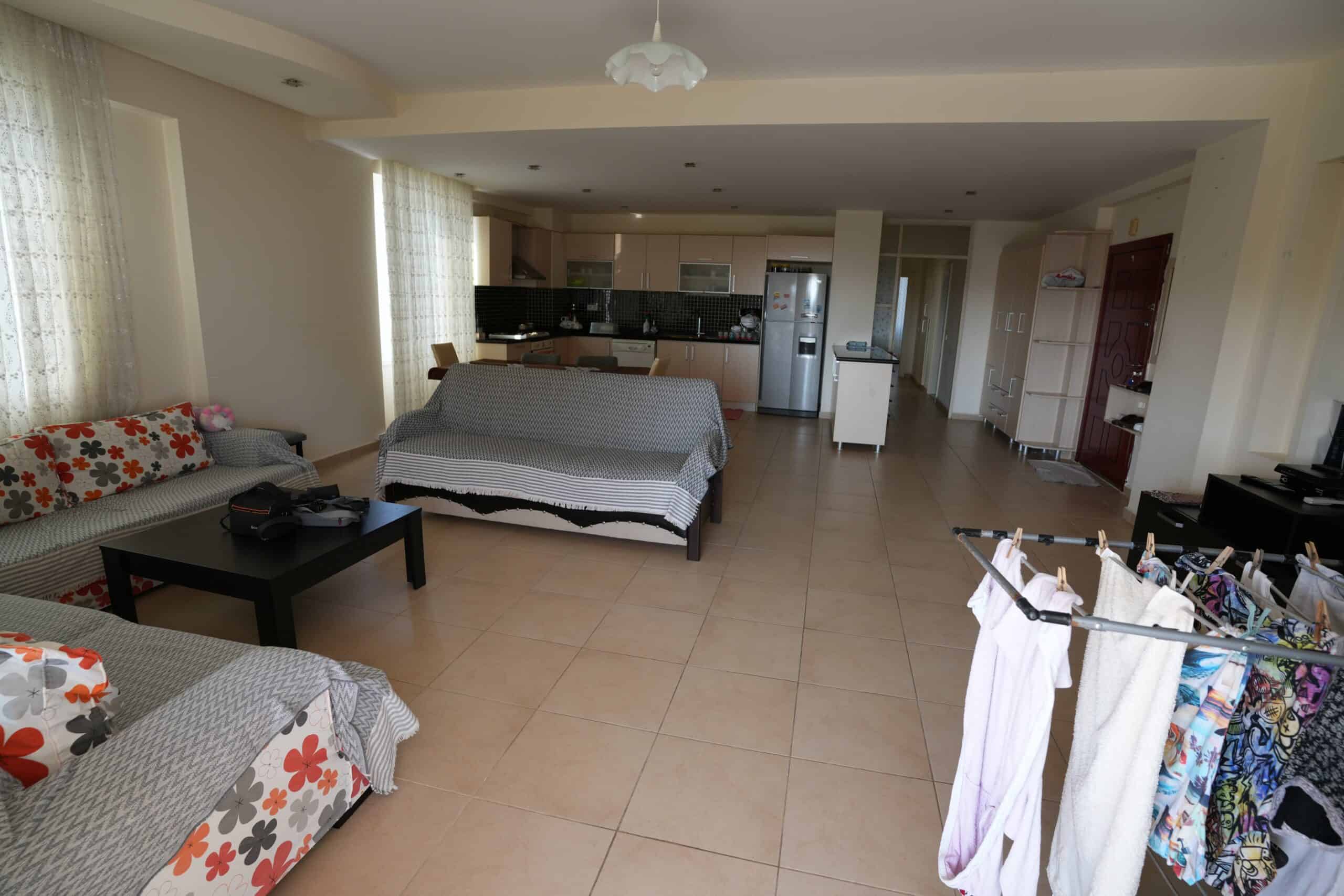 Mersin Kargıpınarı Queenaba Sitesi 3+1 220 m2 Satılık Köşe Daire