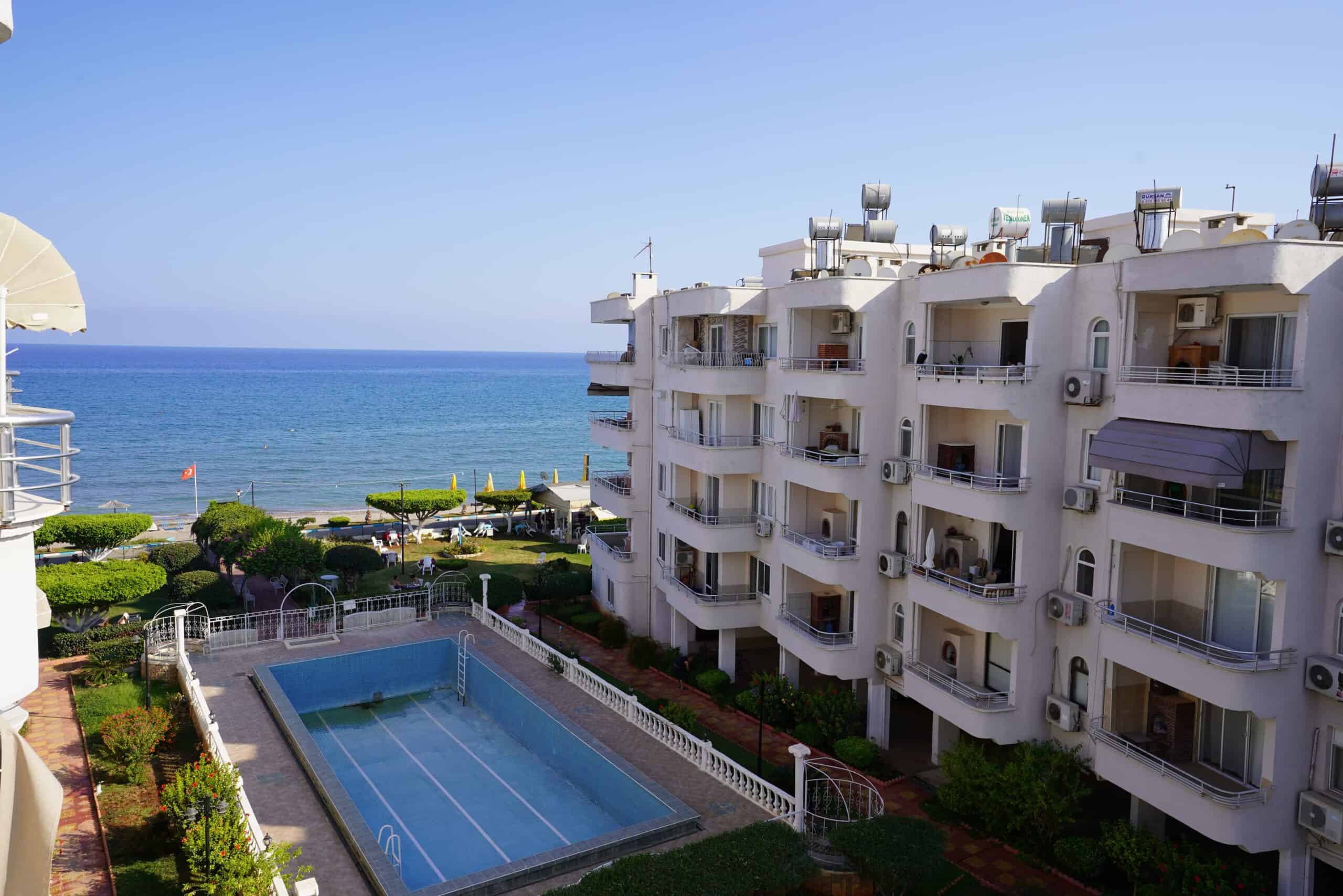 Mersin Erdemli Limonlu Denize Sıfır Ayper Sitesi Satılık 2+1 Daire