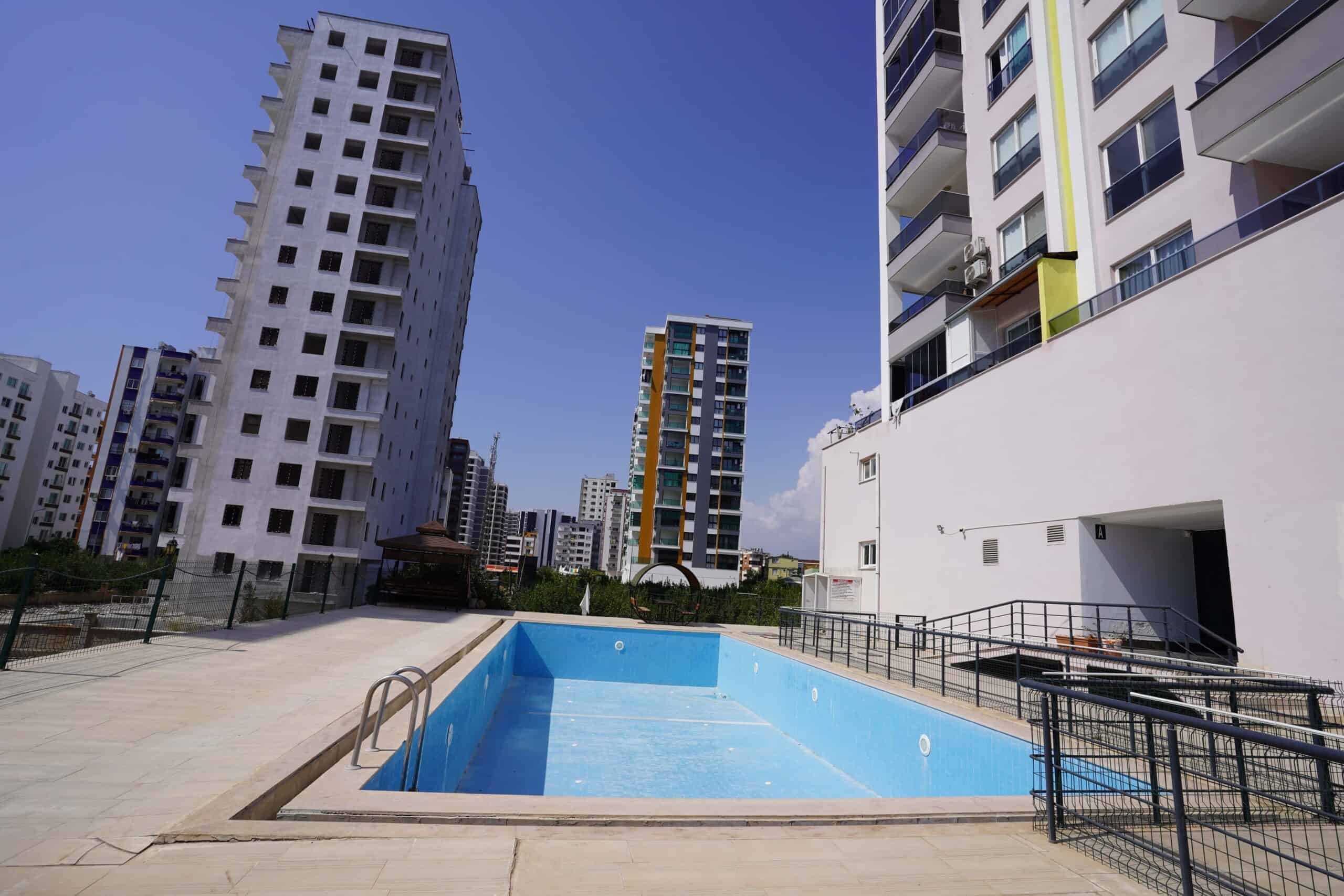 Tömük’te Canpolat Mu Stars Sitesi 3+1 Satılık Uygun Daire