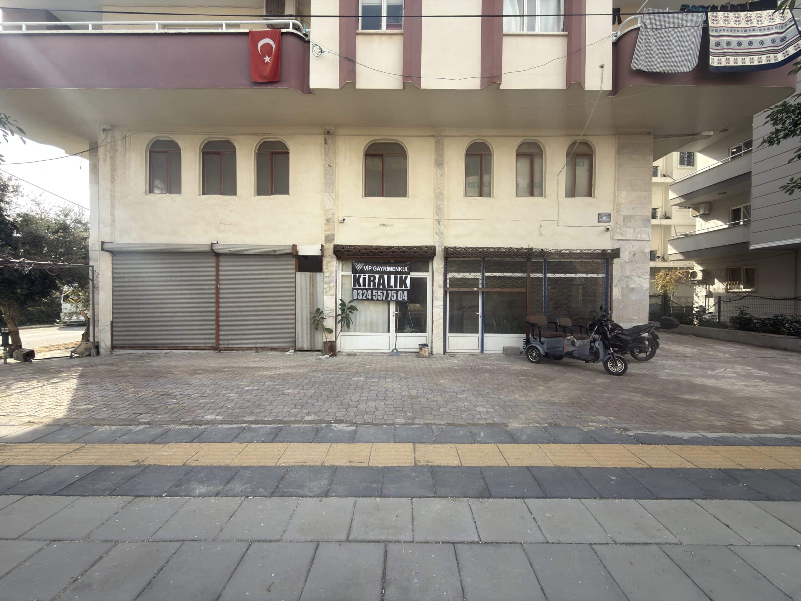 Mersin Erdemli Alata Mahallesi Gençlik Caddesi Denize Yakın Kiralık Dükkan