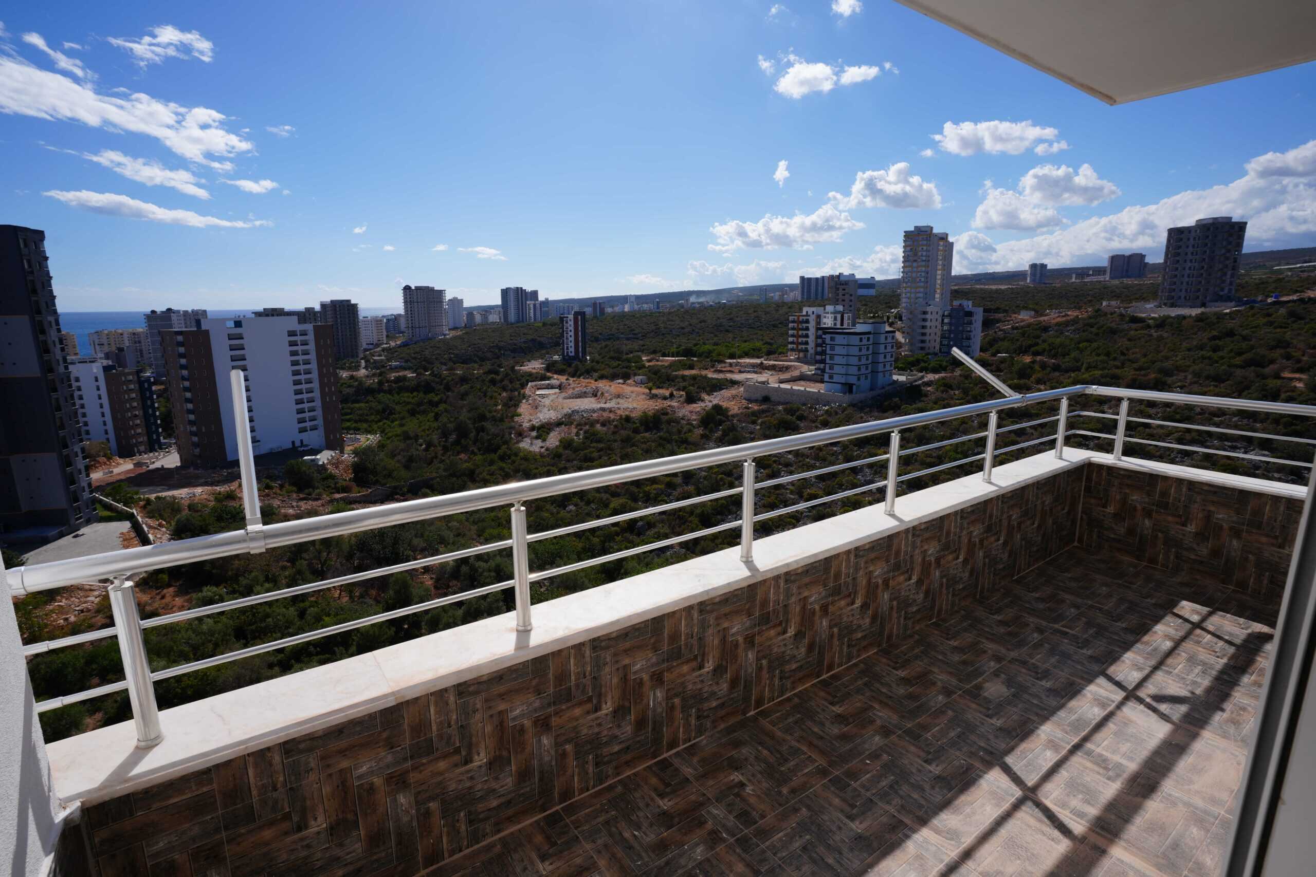 Mersin Erdemli Ayaş Diva Holiday Sitesi Araç Takasına Uygun 2+1 Daire