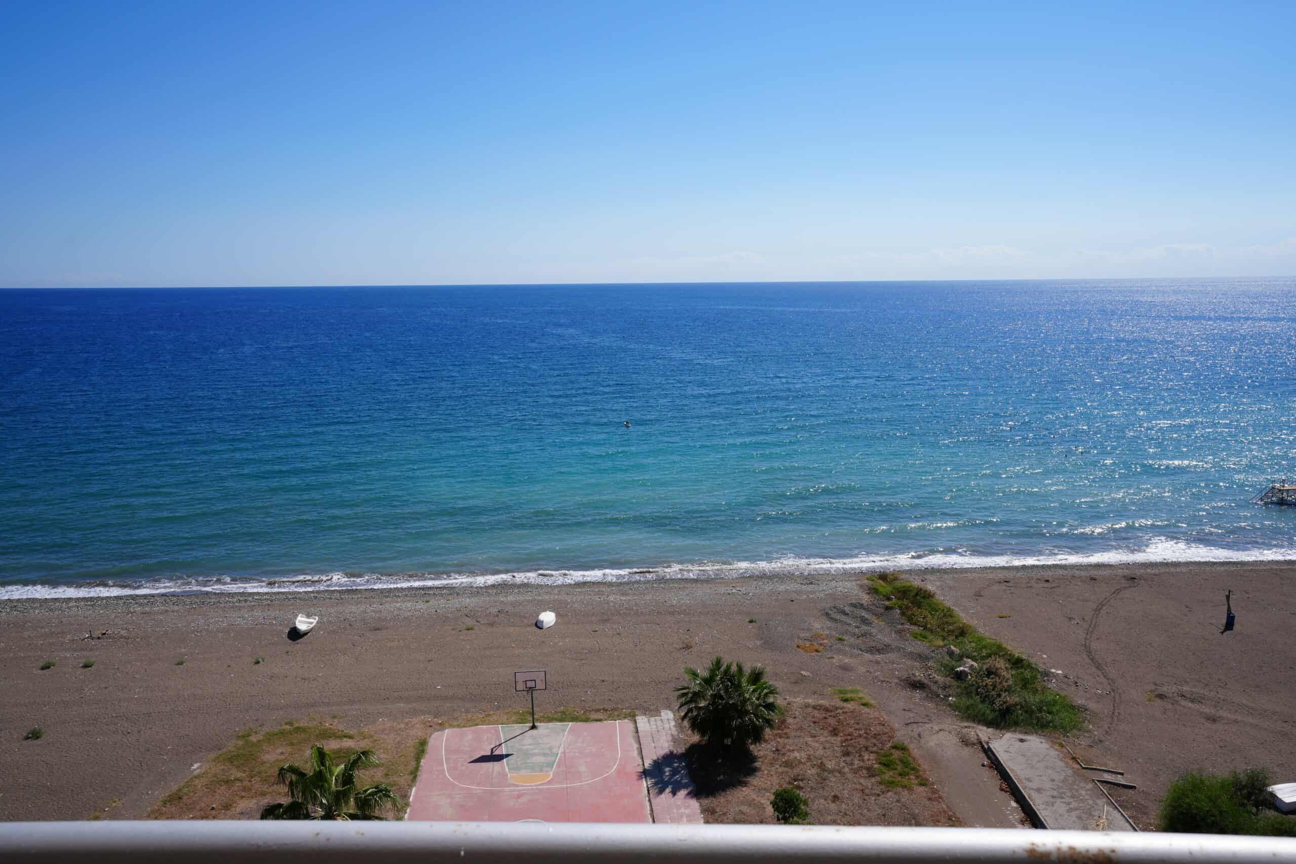 Mersin Erdemli Çeşmeli Altunören 2 Sitesi 2+1 Satılık Ön Blok Köşe Daire