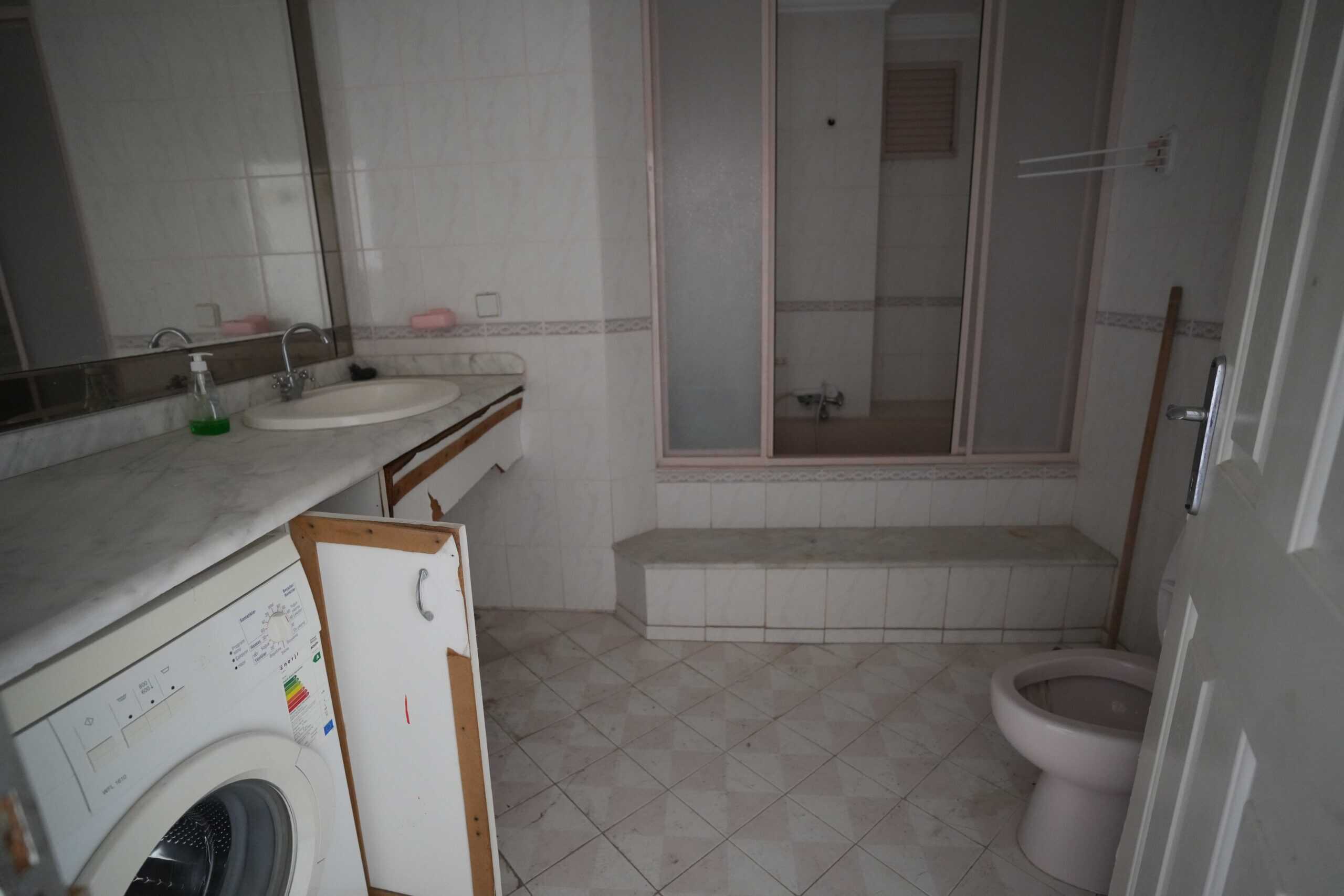 Mersin Erdemli Çeşmeli Altunören 2 Sitesi 2+1 Satılık Ön Blok Köşe Daire