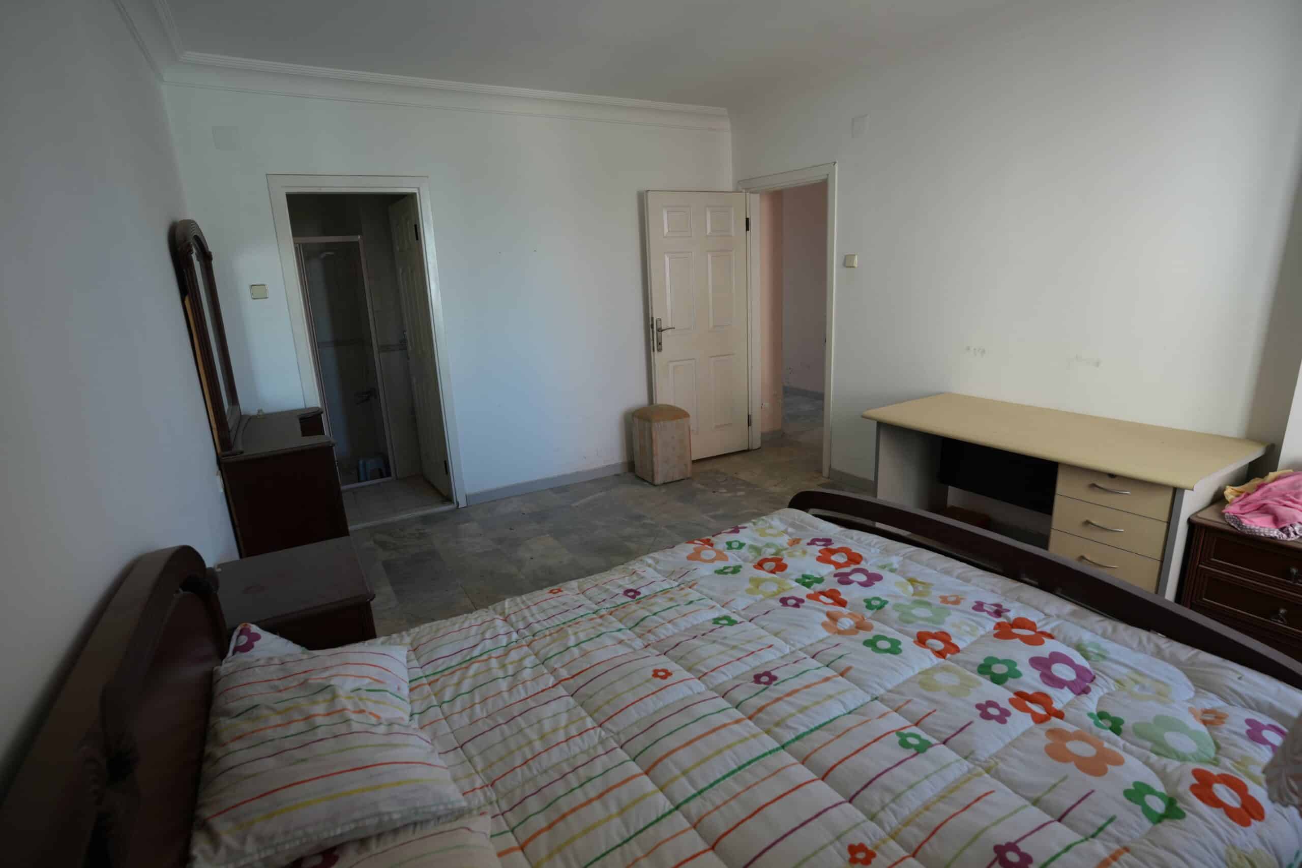 Mersin Erdemli Çeşmeli Altunören 2 Sitesi 2+1 Satılık Ön Blok Köşe Daire