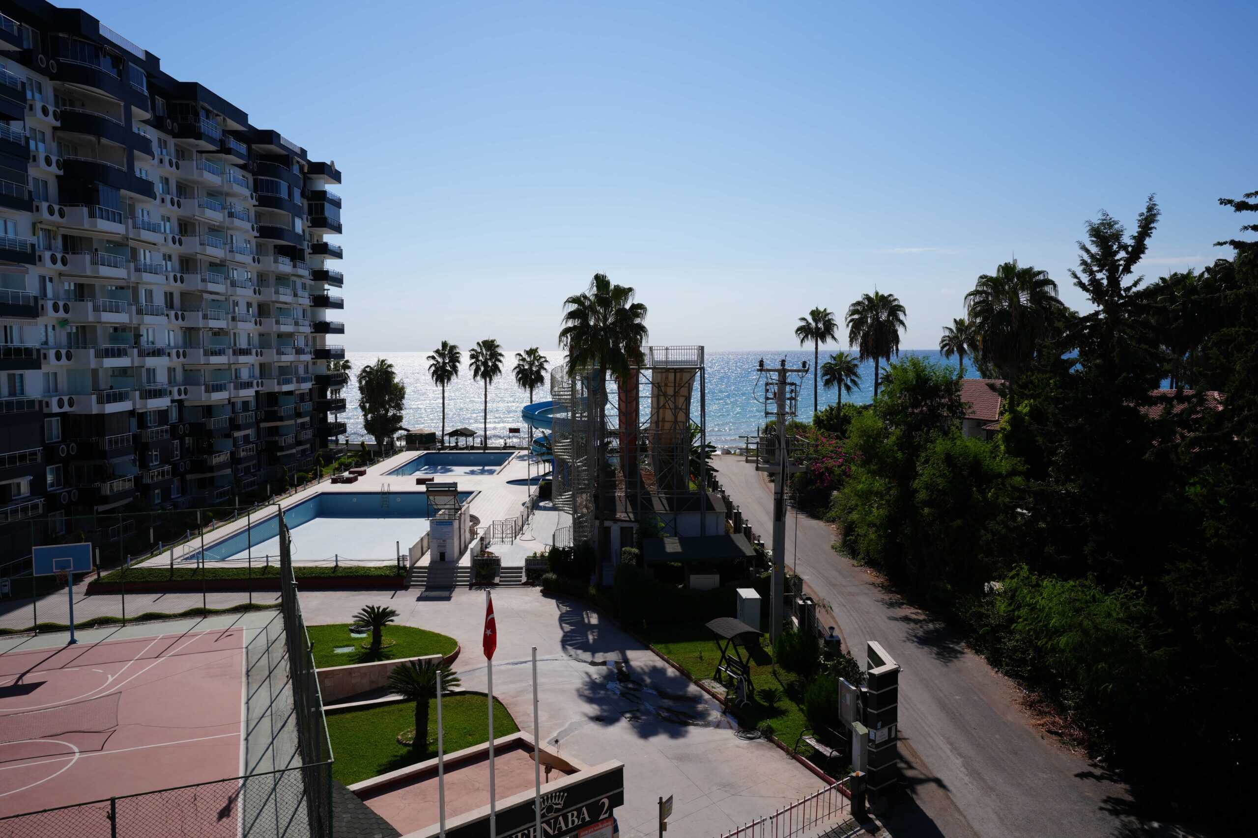 Mersin Erdemli Kargıpınarı Bahama Sitesi 3+1 Satılık Köşe Daire