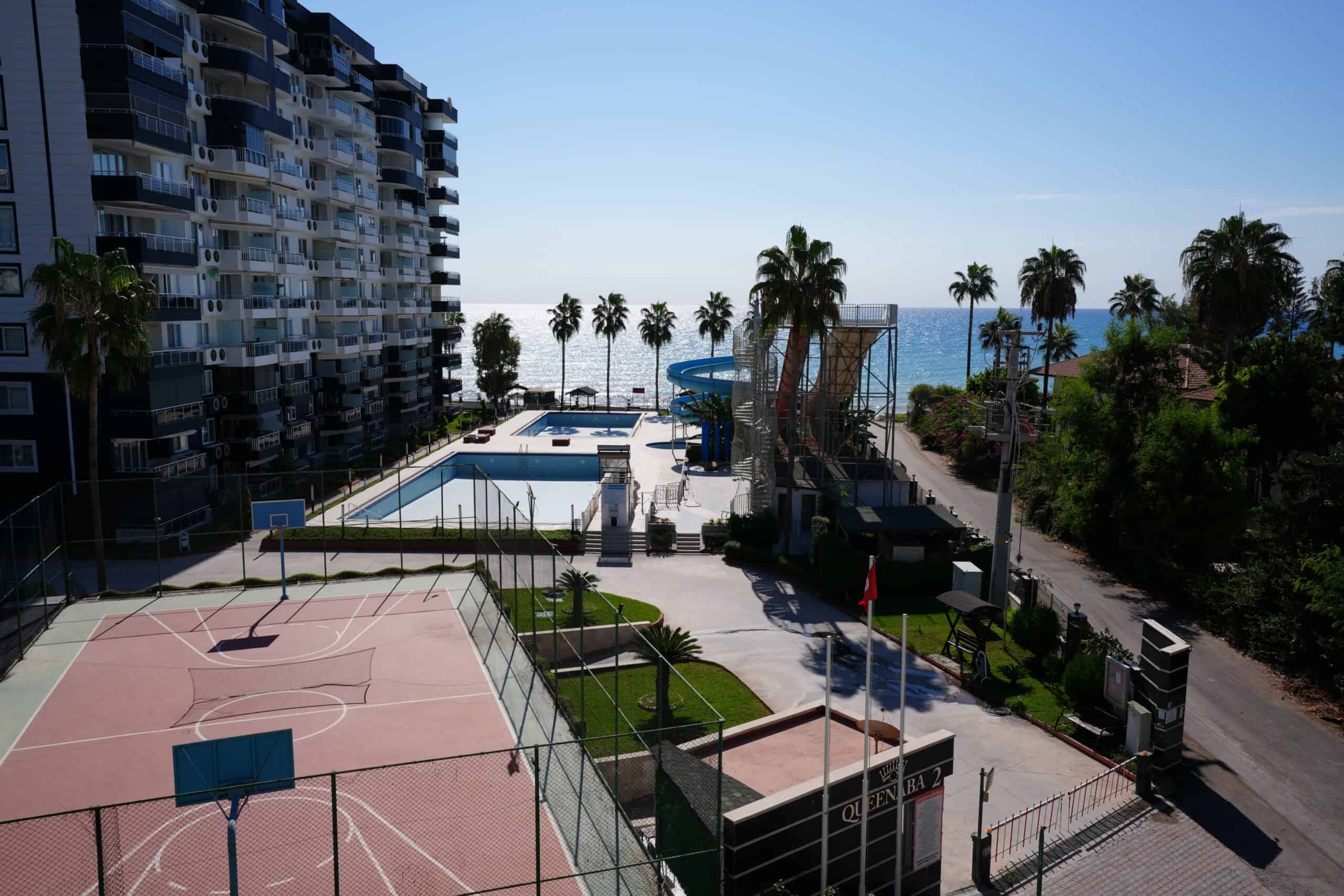 Mersin Erdemli Kargıpınarı Bahama Sitesi 3+1 Satılık Köşe Daire