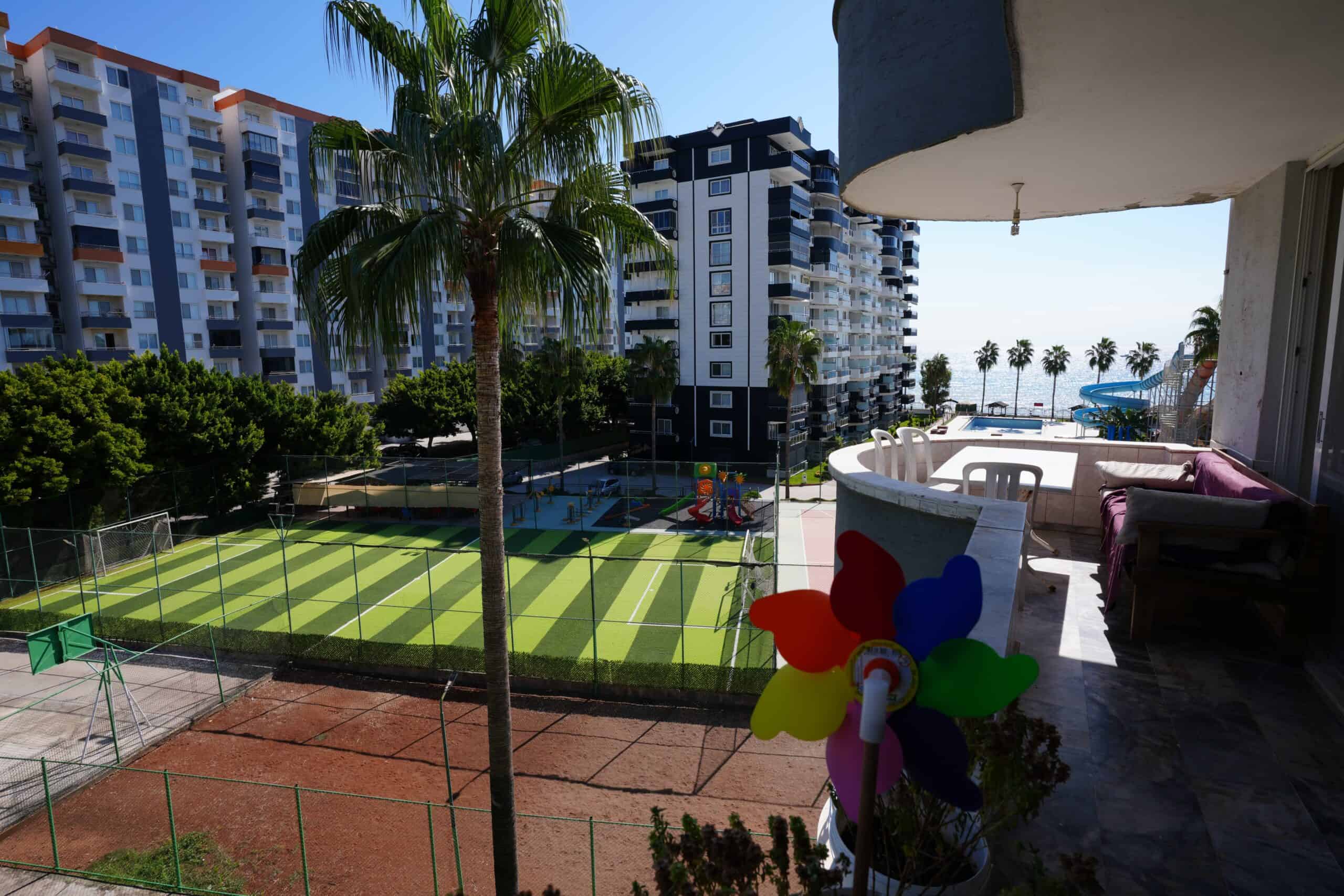 Mersin Erdemli Kargıpınarı Bahama Sitesi 3+1 Satılık Köşe Daire