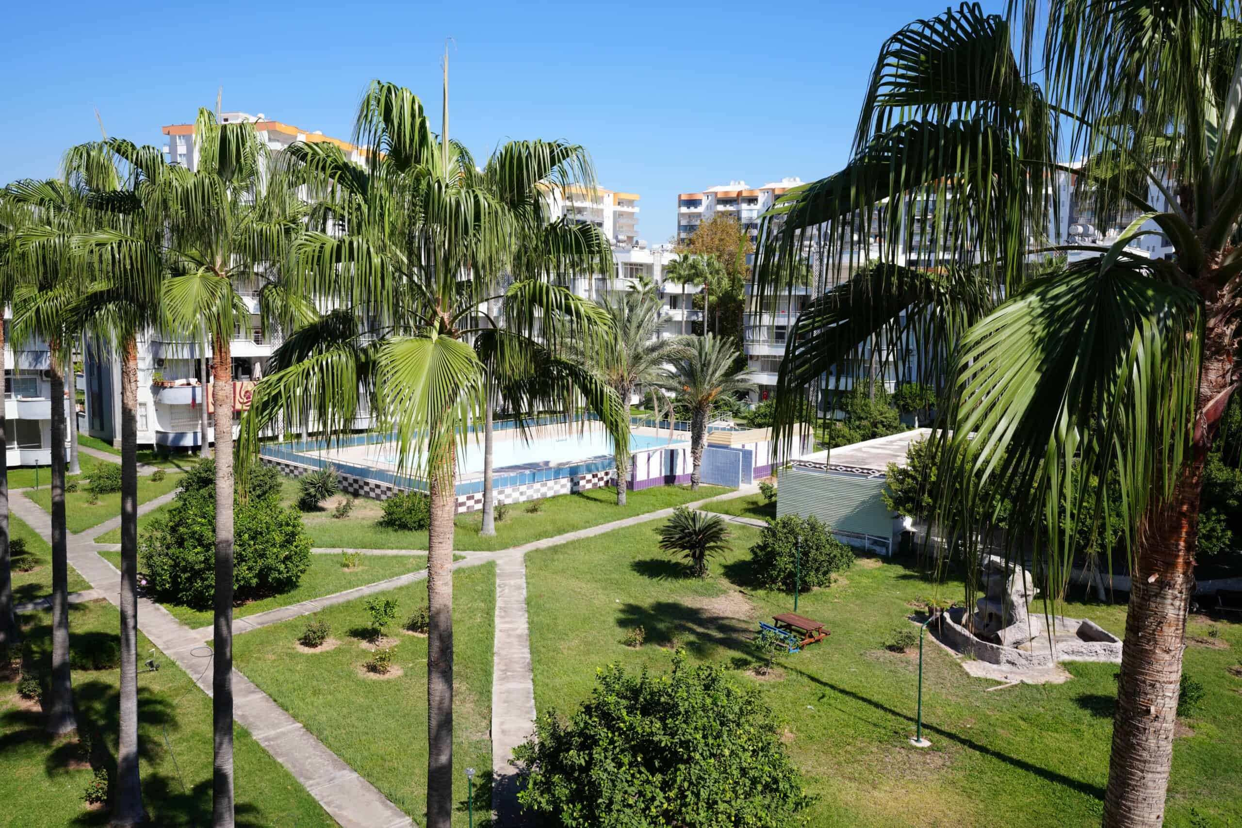 Mersin Erdemli Kargıpınarı Bahama Sitesi 3+1 Satılık Köşe Daire