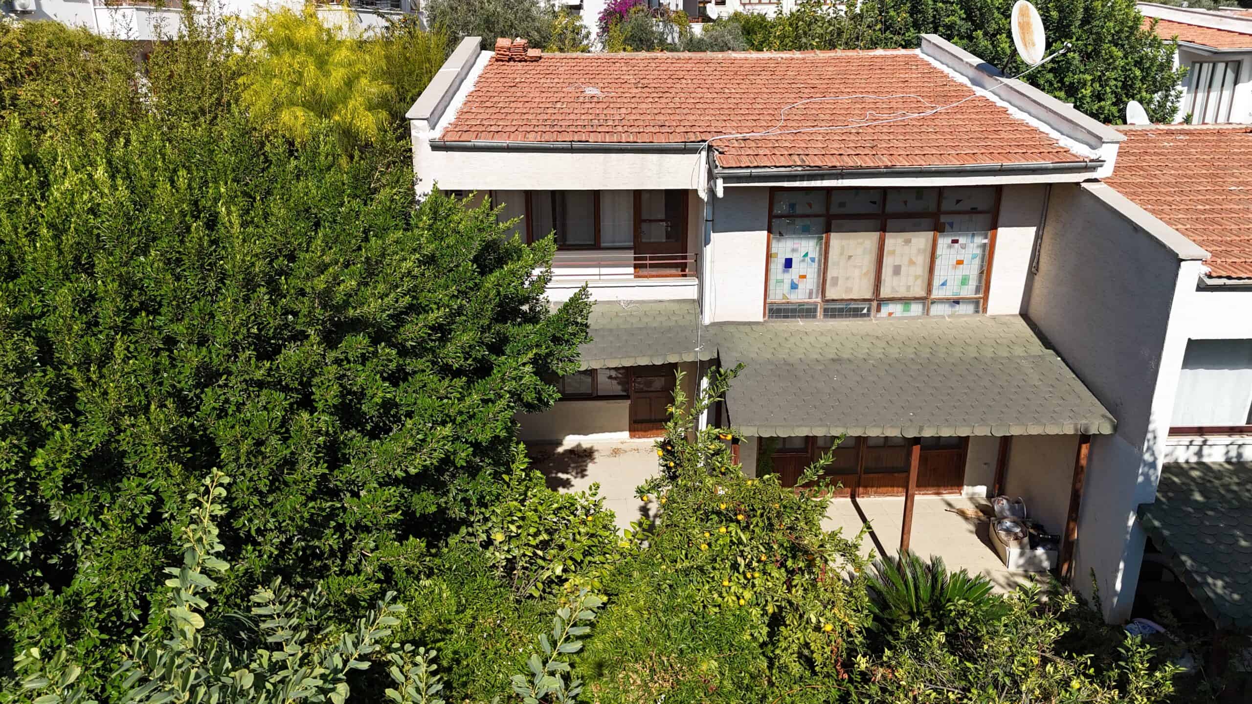 Mersin Silifke Susanoğlu Denize Sıfır  Susankent Sitesi  Eşyalı  Satılık 2.5+1 Villa