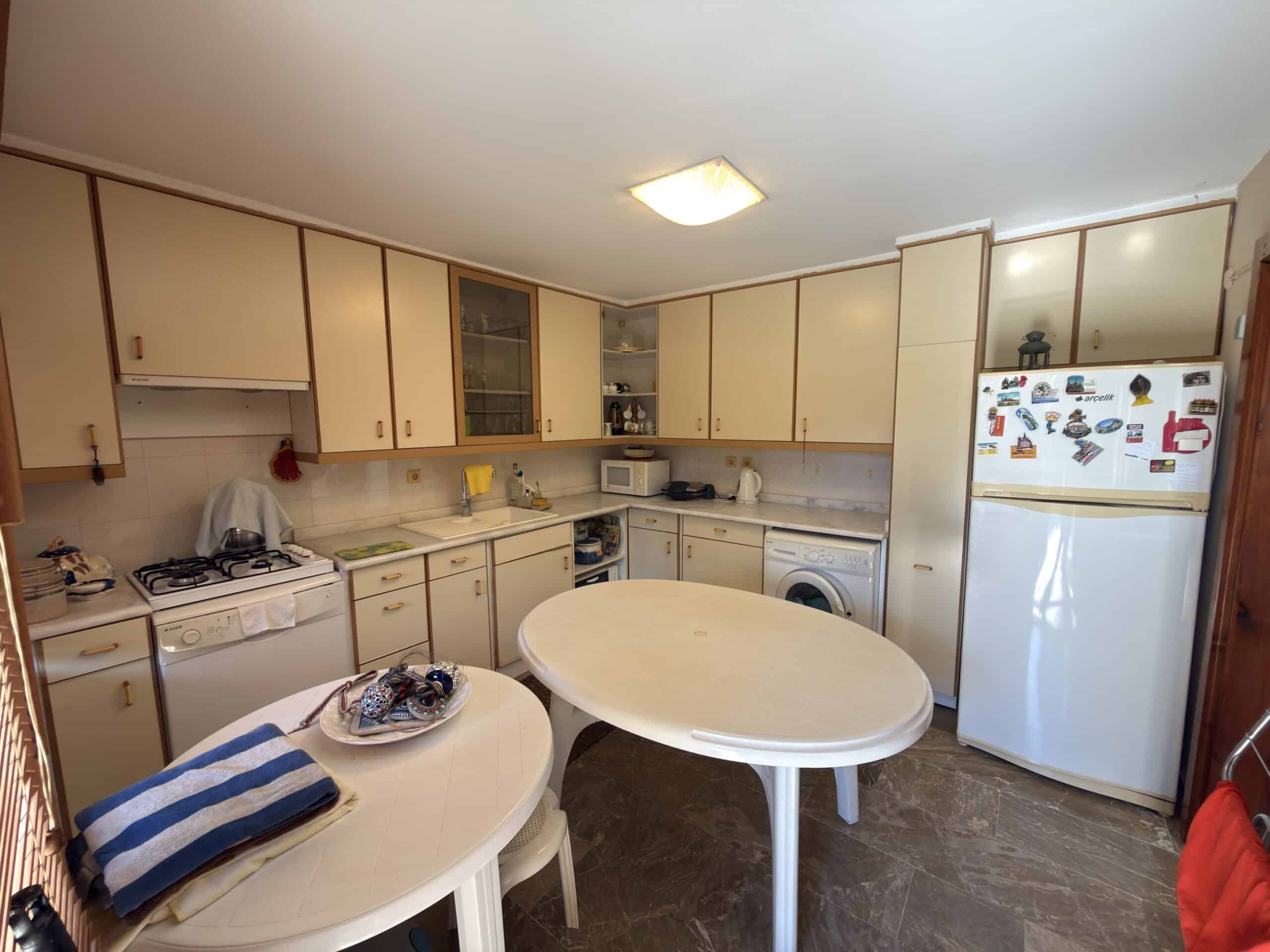 Mersin Silifke Susanoğlu Denize Sıfır  Susankent Sitesi  Eşyalı  Satılık 2.5+1 Villa