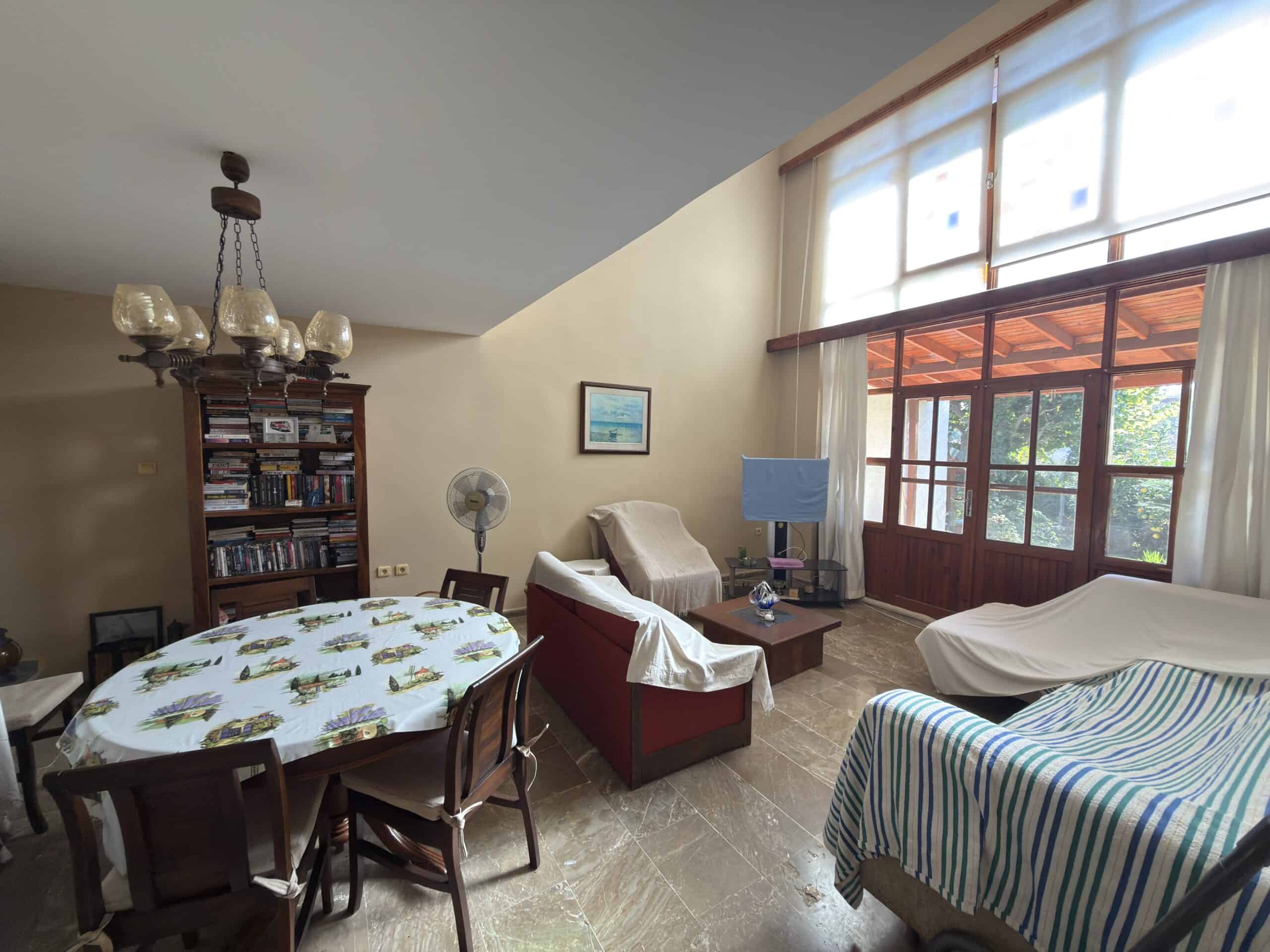 Mersin Silifke Susanoğlu Denize Sıfır  Susankent Sitesi  Eşyalı  Satılık 2.5+1 Villa