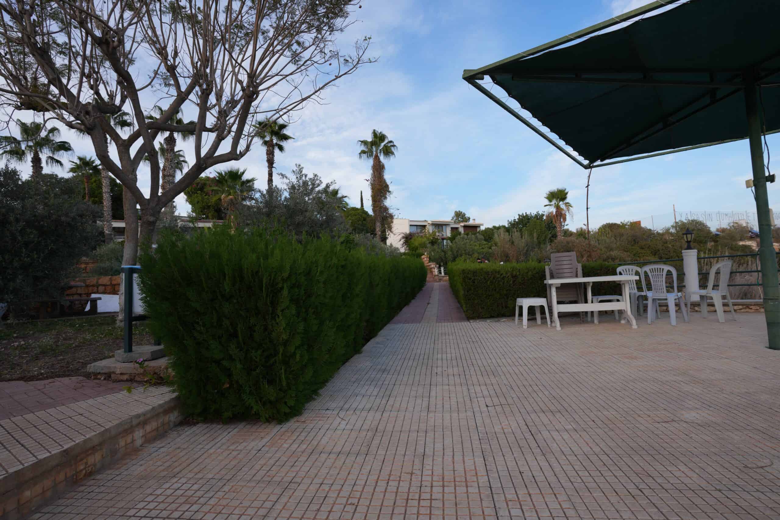 Mersin Silifke Susanoğlu Denize Sıfır  Susankent Sitesi  Eşyalı  Satılık 2.5+1 Villa