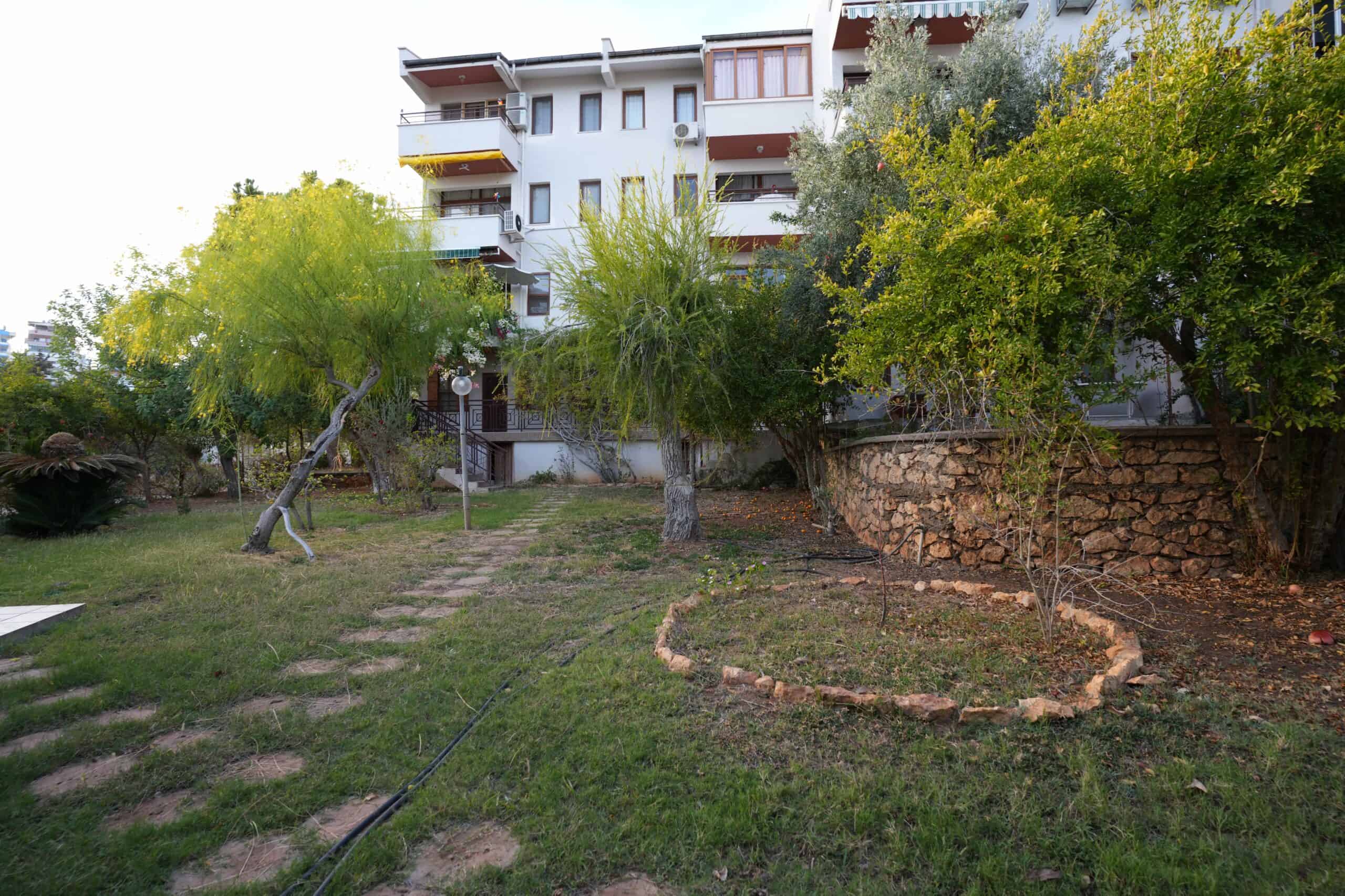 Mersin Silifke Susanoğlu Denize Sıfır  Susankent Sitesi  Eşyalı  Satılık 2.5+1 Villa