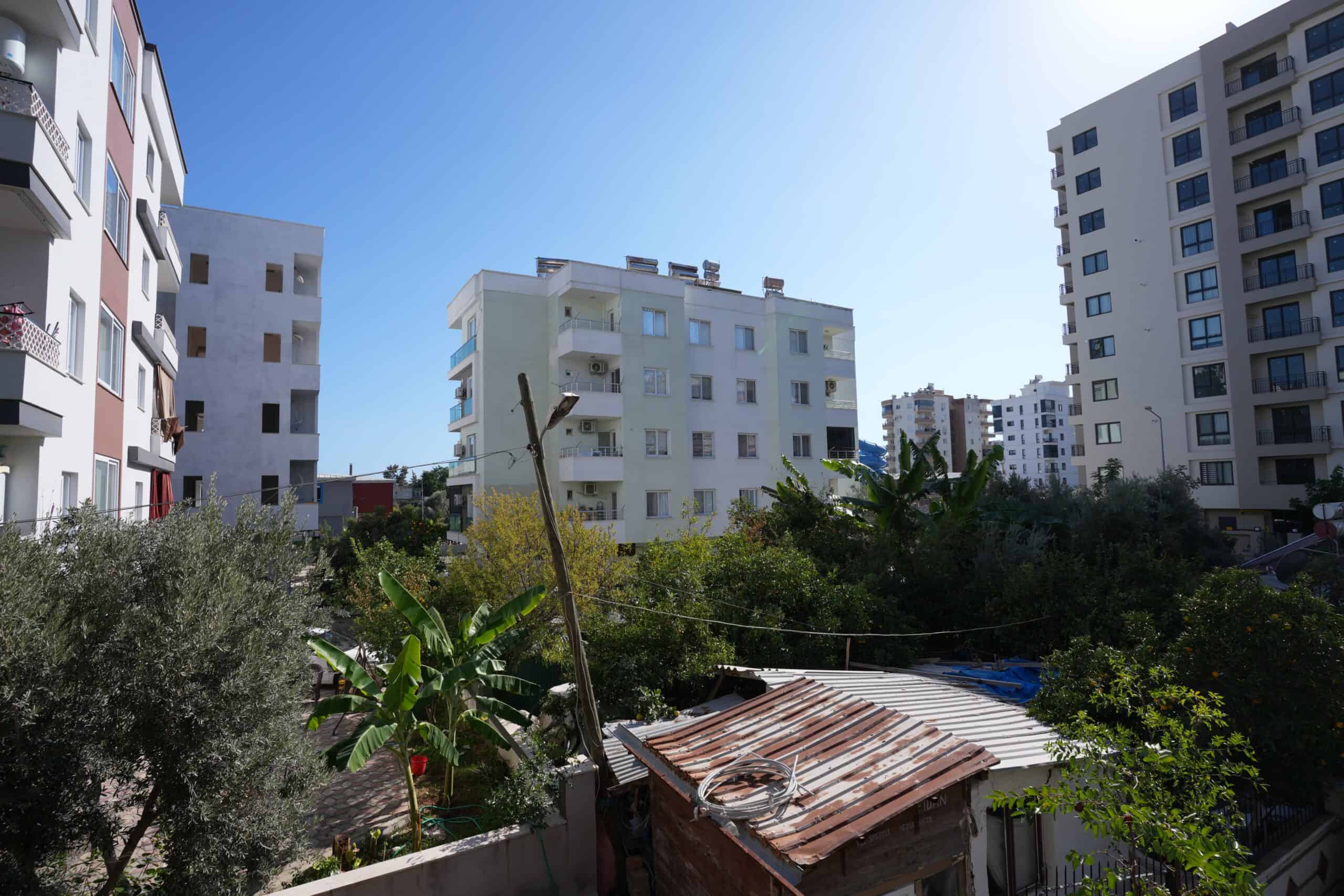 Mersin Erdemli  Aşşağı Alata Mahallesi Denize Yakın Satılık 2+1 Daire